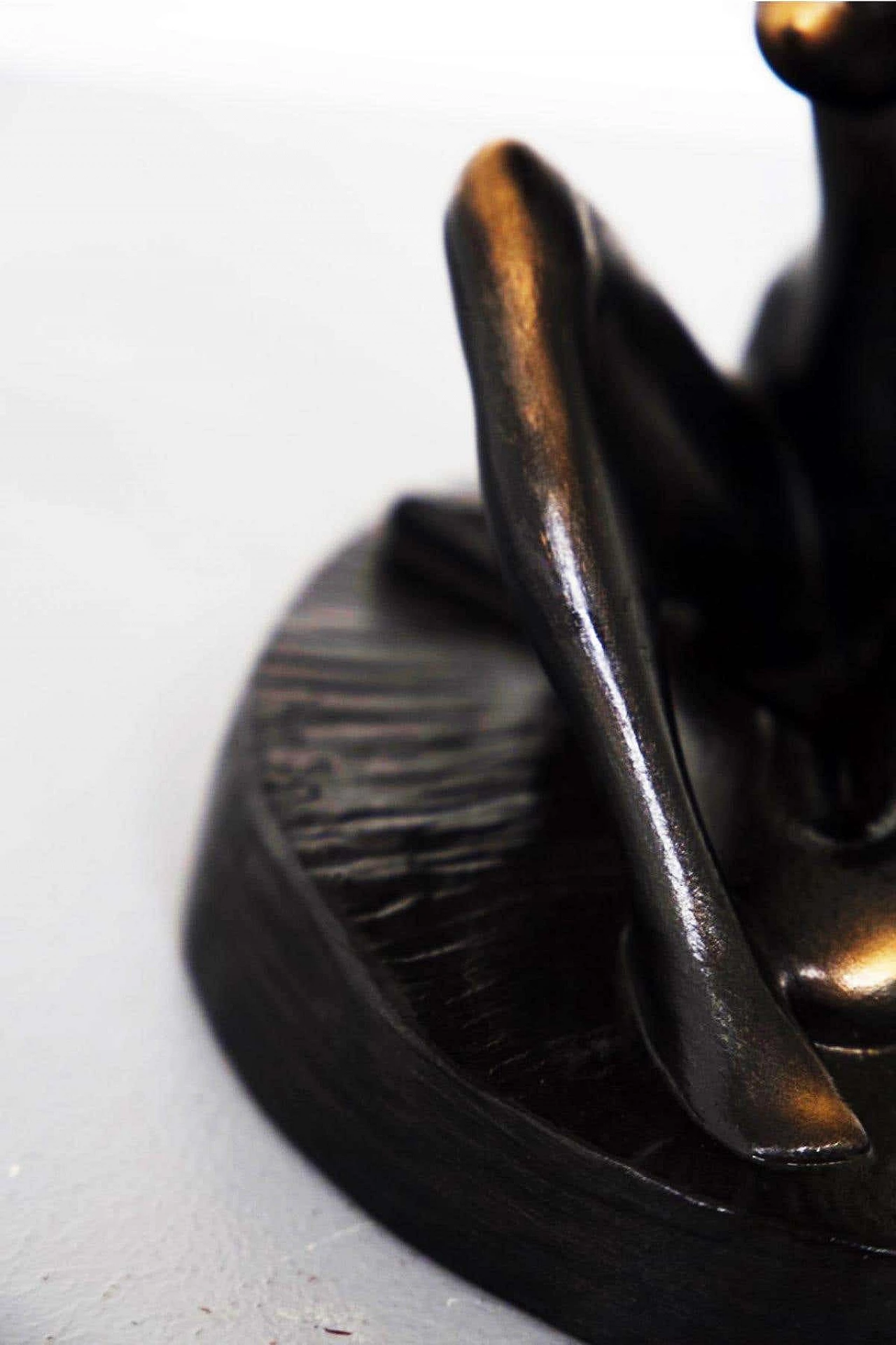 Statua in metallo e legno di donna nuda, anni '70 6