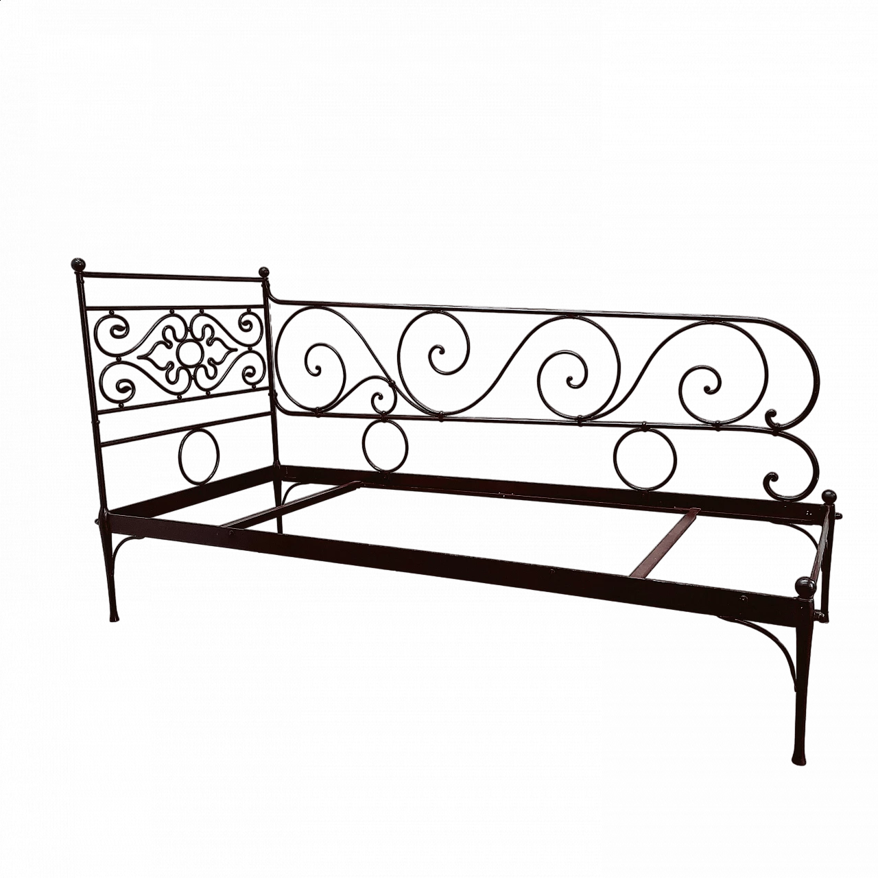 Wrought iron dormeuse bed, 19th century 8