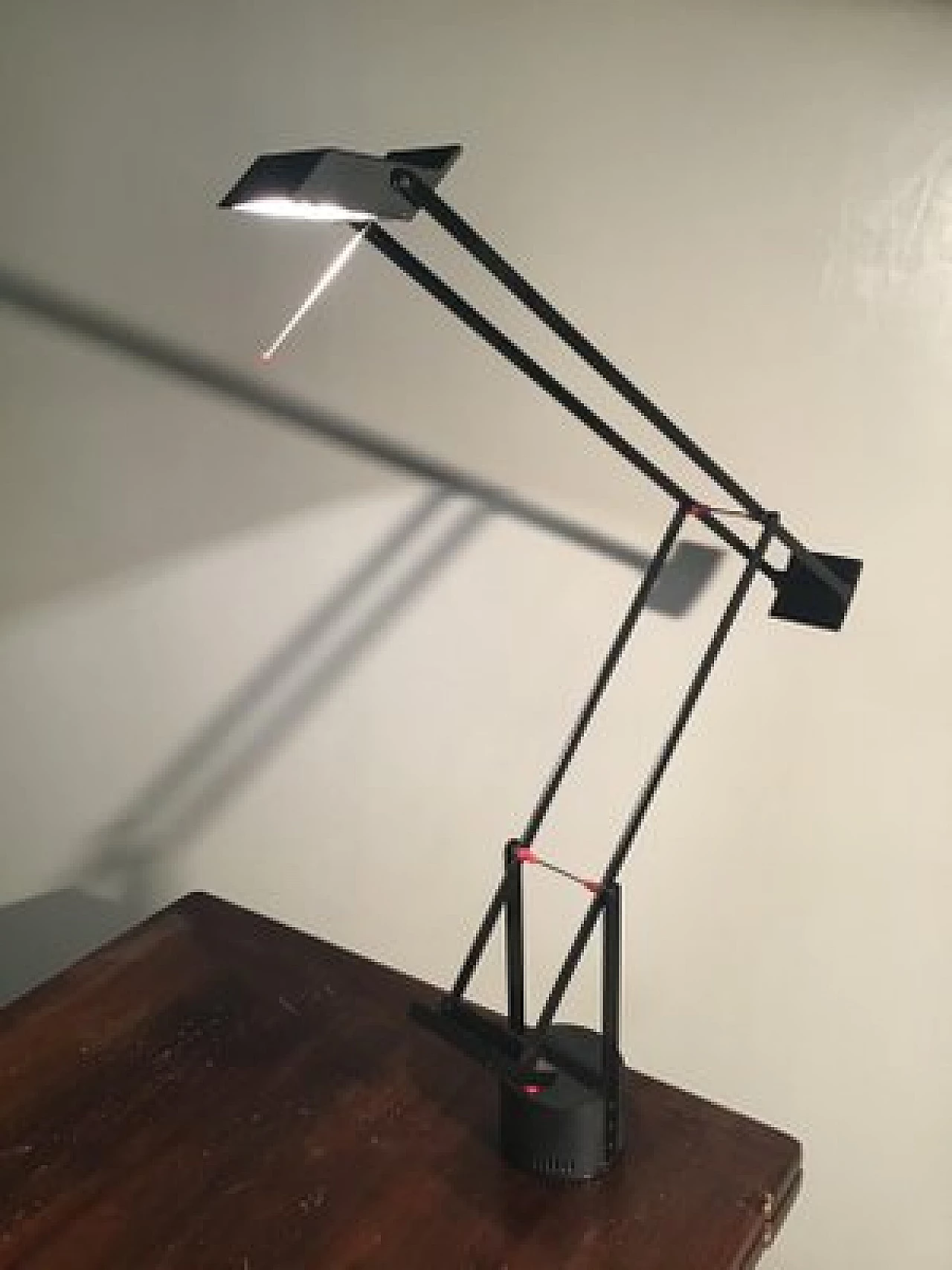 Tizio table lamp by Richard Sapper for Artemide, 1980s 3