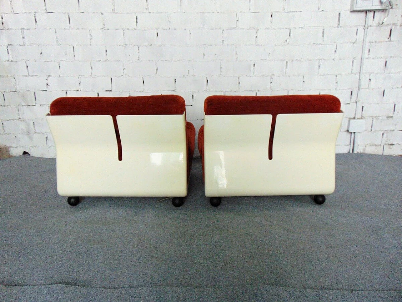Pair of Amanta armchairs by Bellini for B&B Italia, 1970s 4