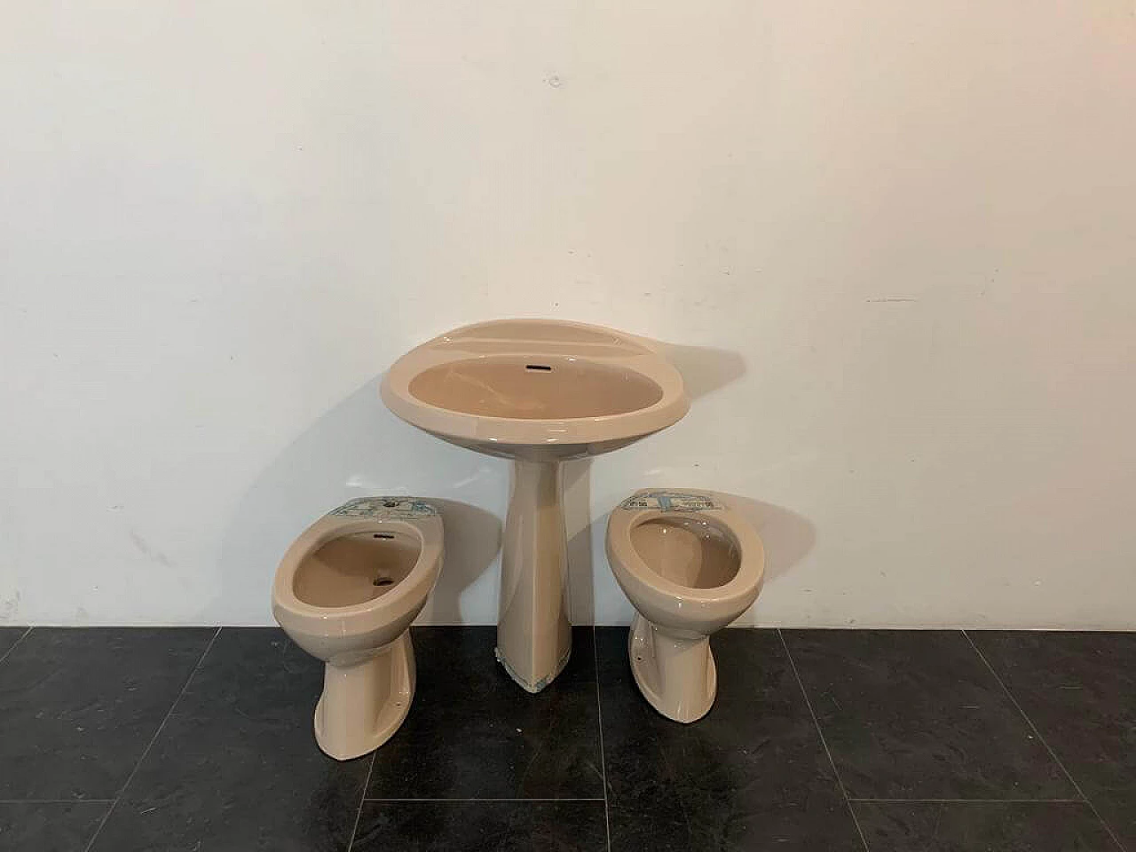 Ellisse washbasin, bidet and toilet by Ideal Standard, 1970s 2