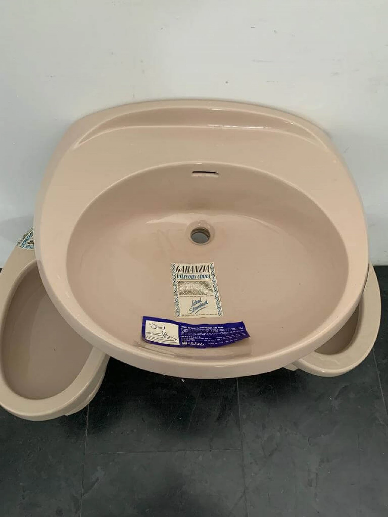 Ellisse washbasin, bidet and toilet by Ideal Standard, 1970s 6