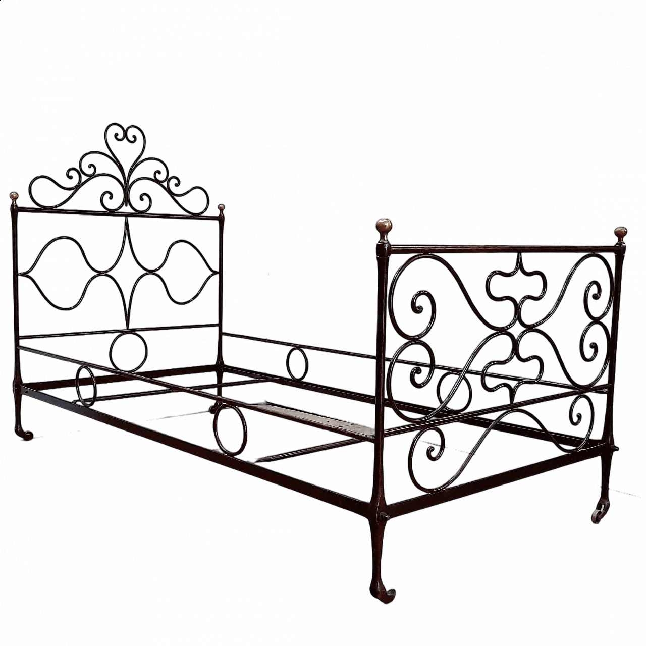 Wrought iron single bed, 19th century 9