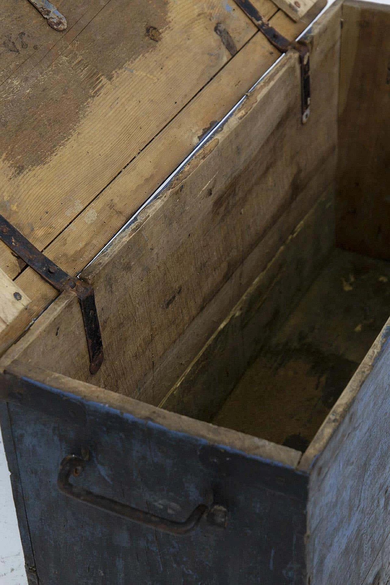 Blue wooden decorative trunk in the Fané style, 1920s 10