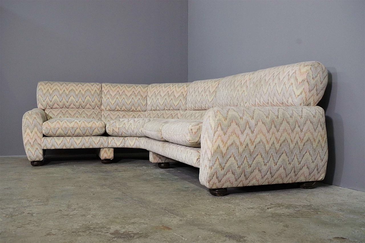 Divano in tessuto beige nello stile di Missoni, anni '70 2