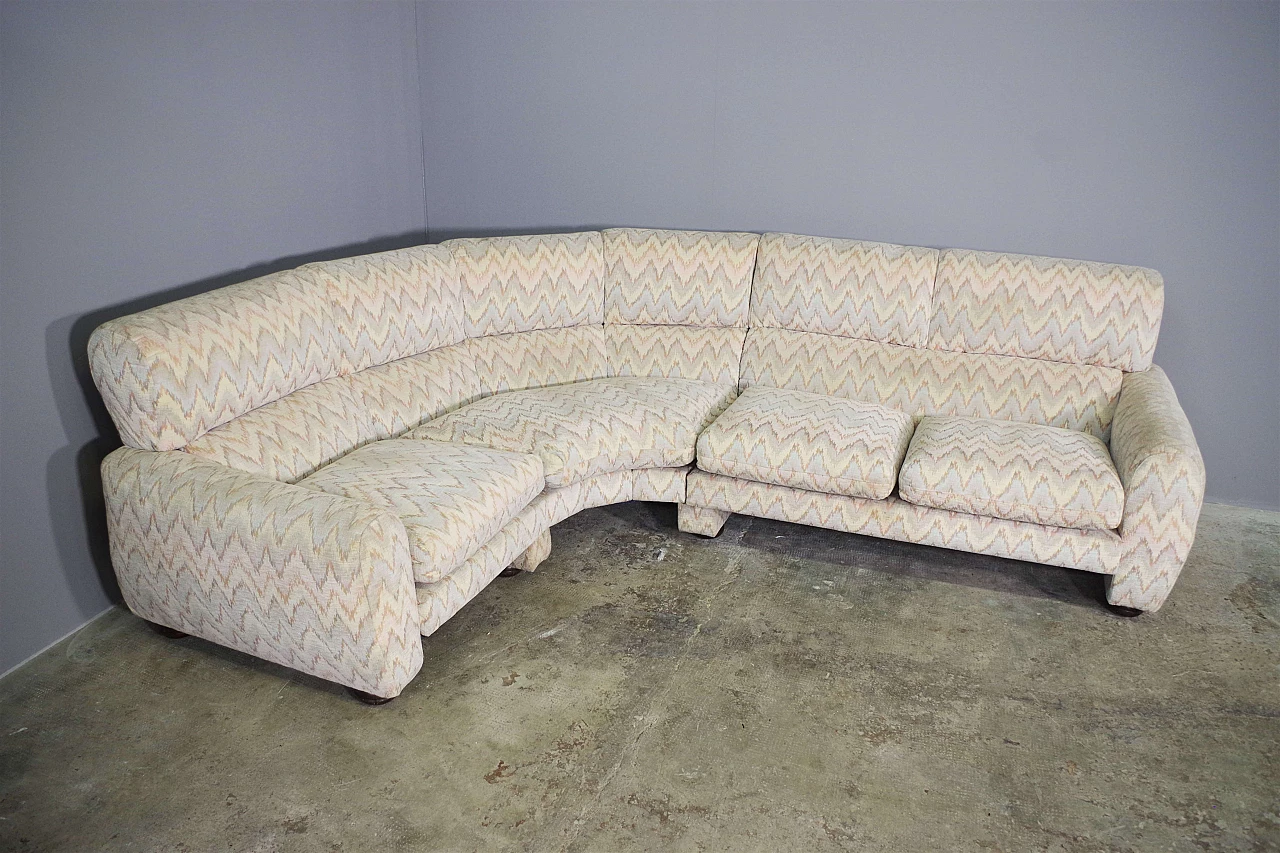 Divano in tessuto beige nello stile di Missoni, anni '70 3