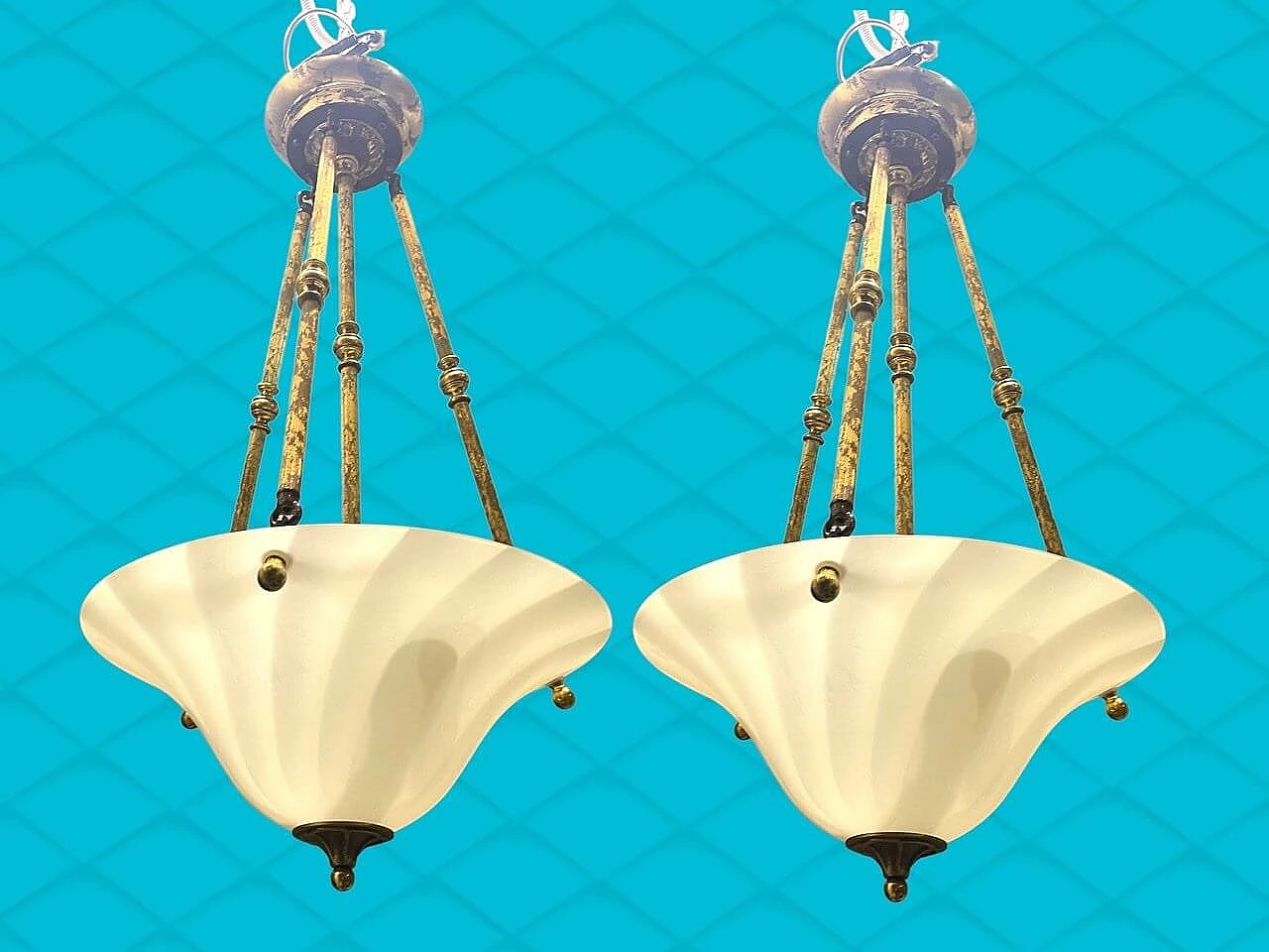 Pair of Murano glass chandeliers, 1980s 11