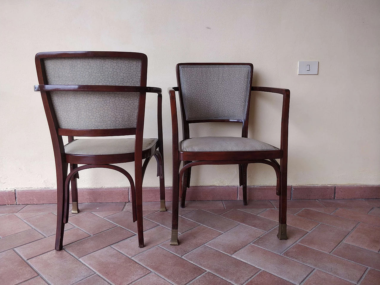 Pair of armchairs by Koloman Moser for J. & J. Kohn, early 20th century 3