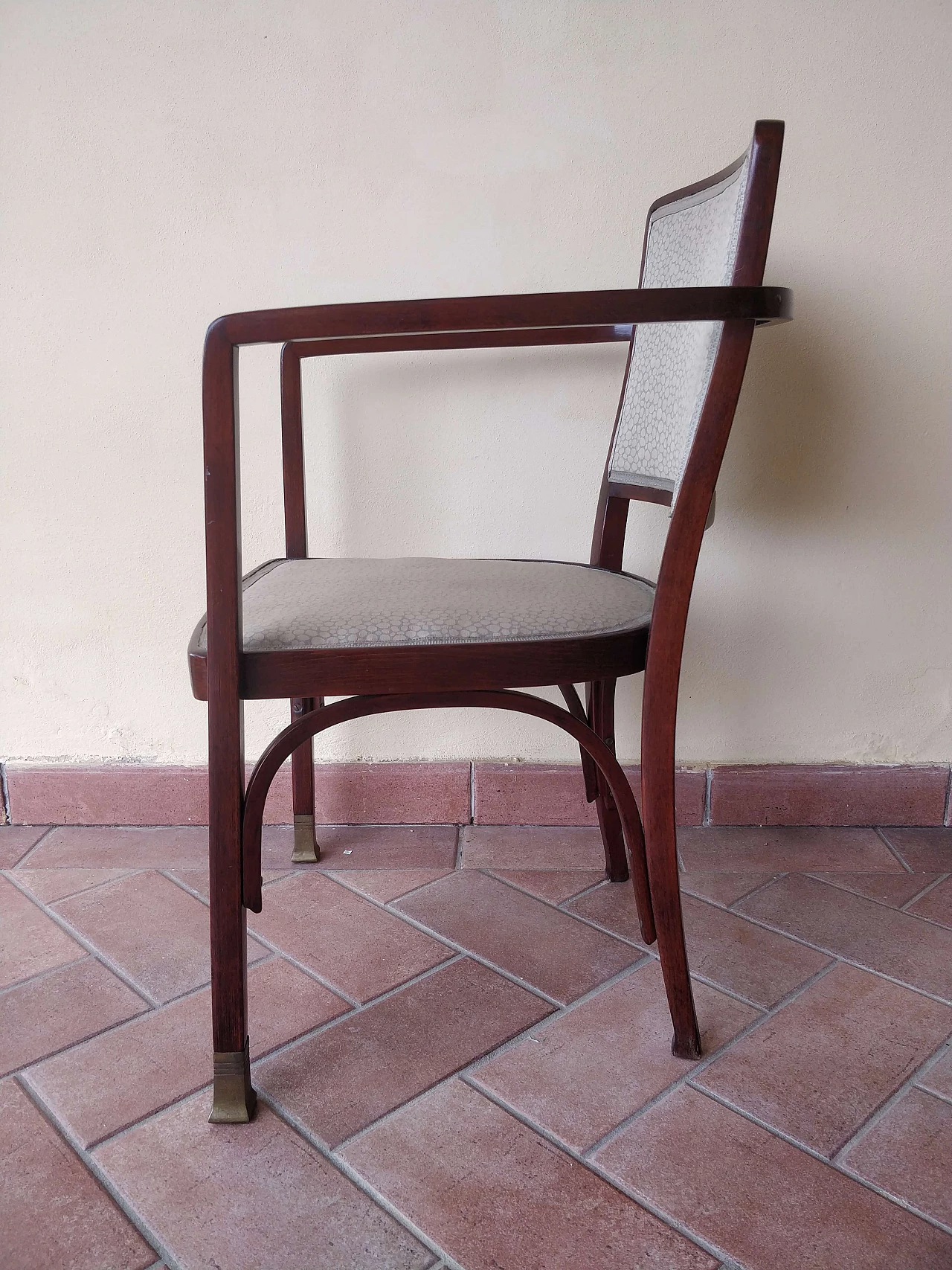 Pair of armchairs by Koloman Moser for J. & J. Kohn, early 20th century 8