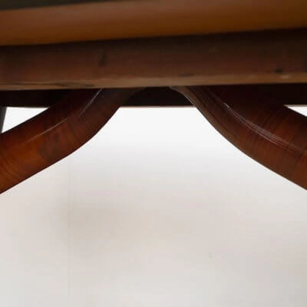 Tavolo in noce con struttura in legno laccato nero, anni '60 13