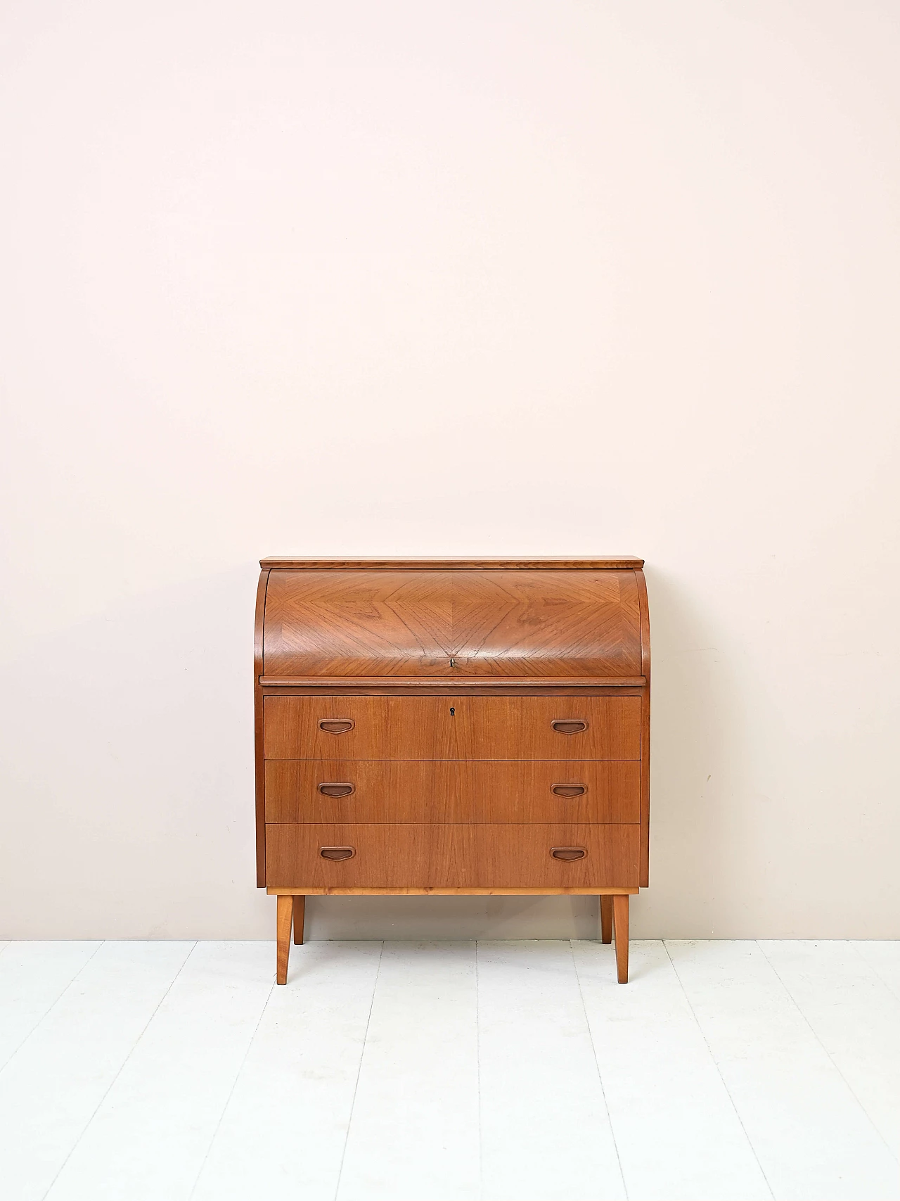 Sécretaire in teak with drawers and pull-out desk, 1960s 4