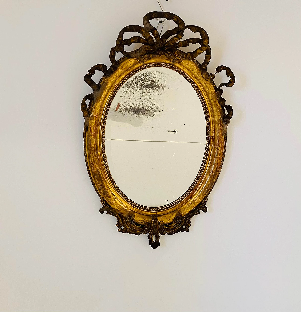 Mirror with inlaid wooden frame with gold leaf finish, 19th century 1