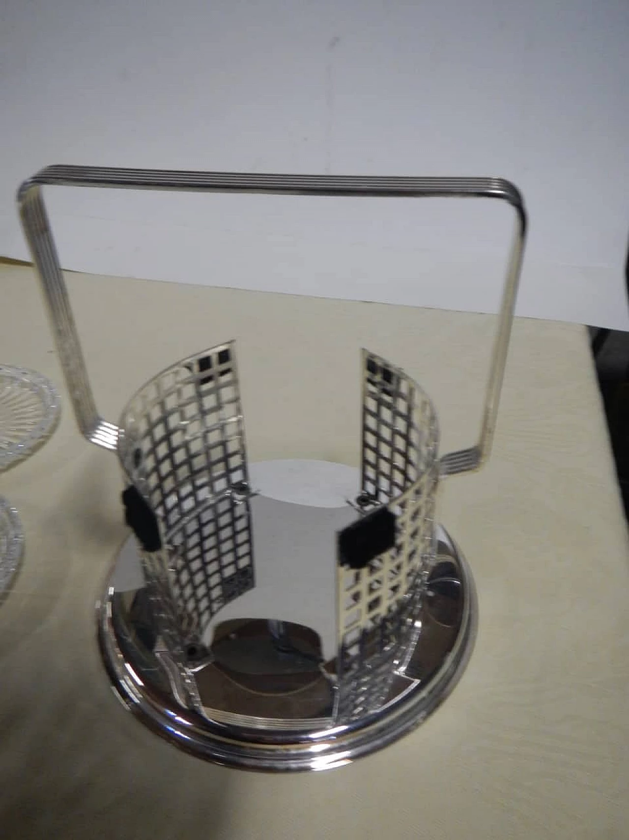 6 Sottobicchieri e sottobottiglia con contenitore, anni '60 6