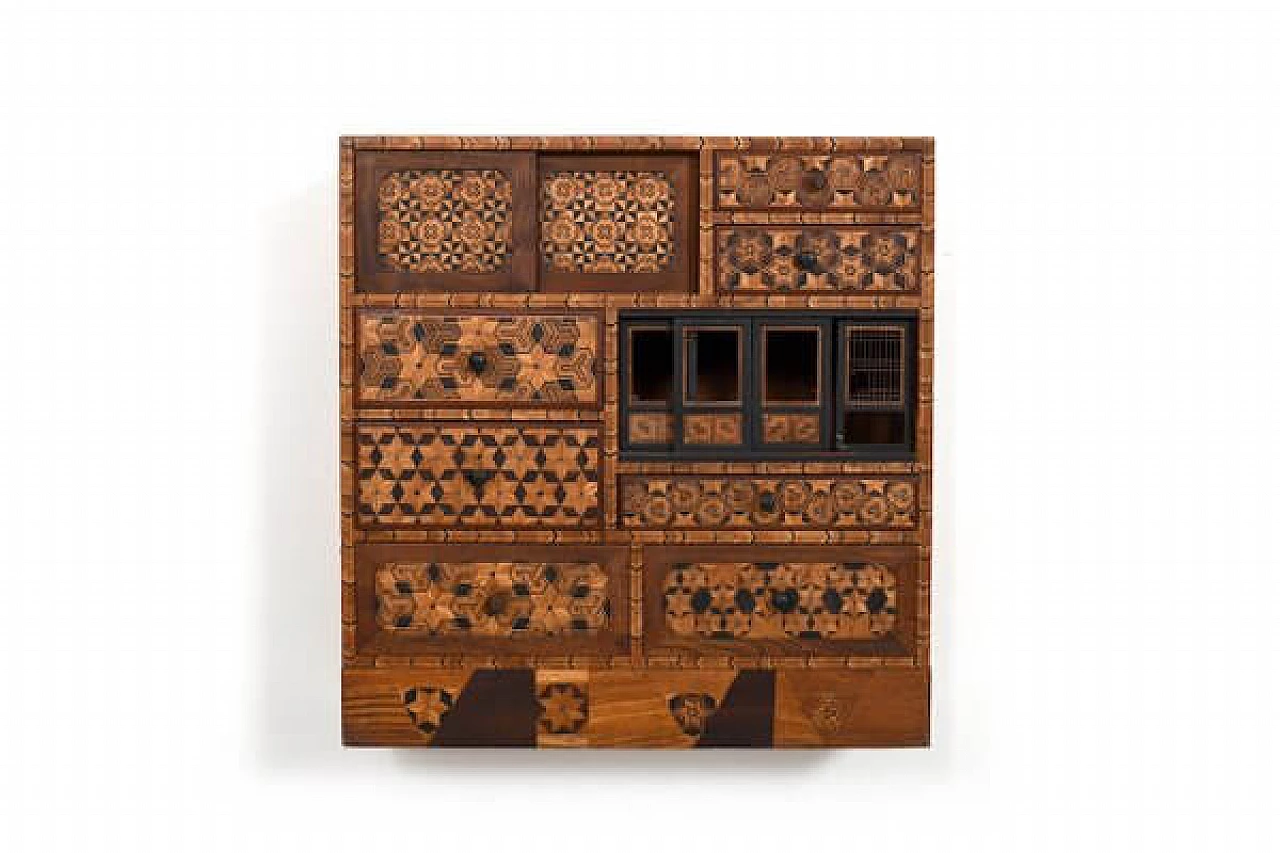 Cassettiera Tansu in legno intarsiato, anni '20 1