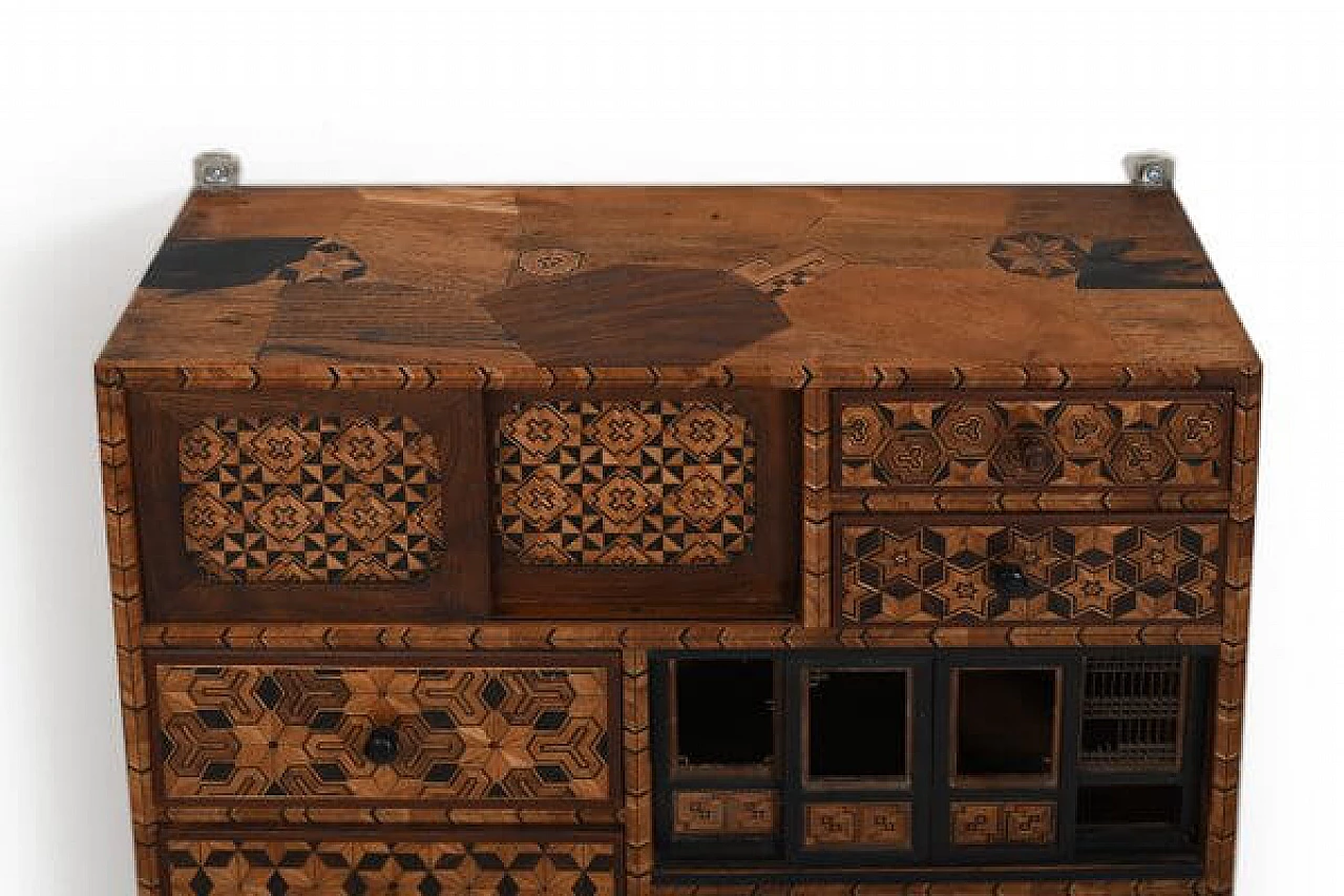 Cassettiera Tansu in legno intarsiato, anni '20 12
