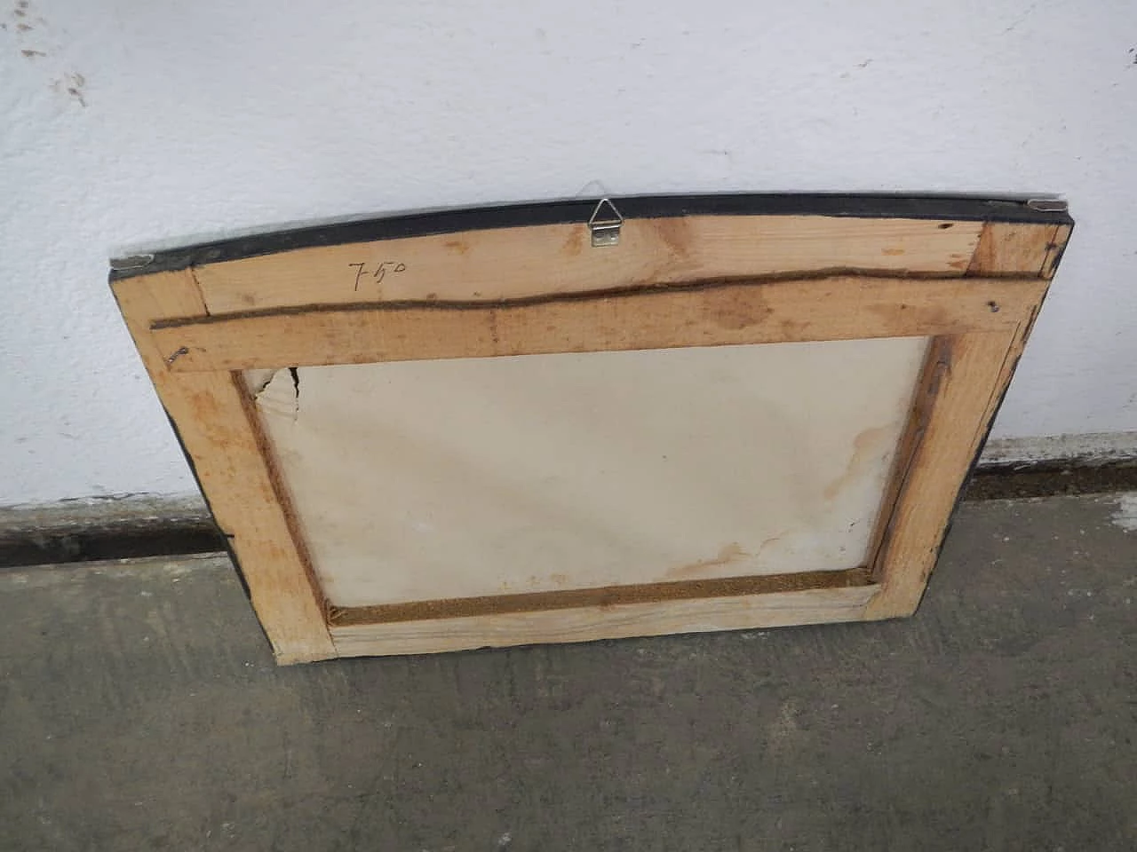 Specchio senza cornice con elementi angolari in metallo, anni '50 13