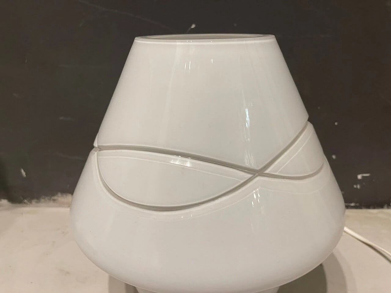 Coppia di lampade da tavolo in vetro di Murano bianco, anni '80 6