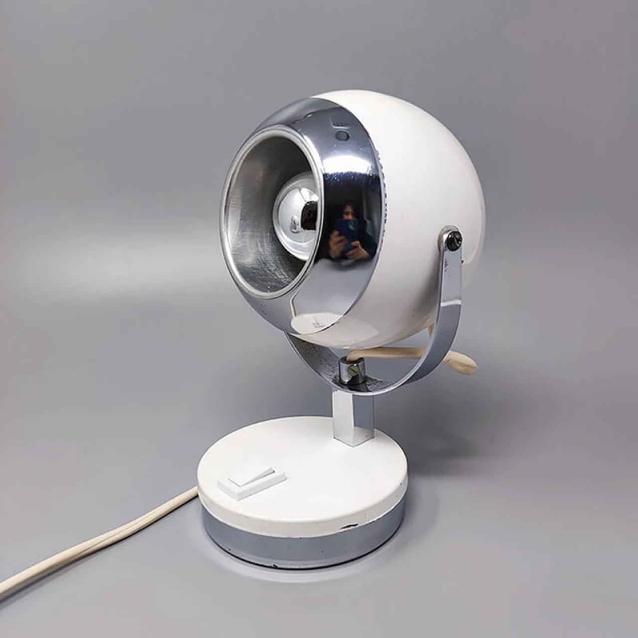 Coppia di lampade da tavolo in metallo di Veneta Lumi, anni '70 4