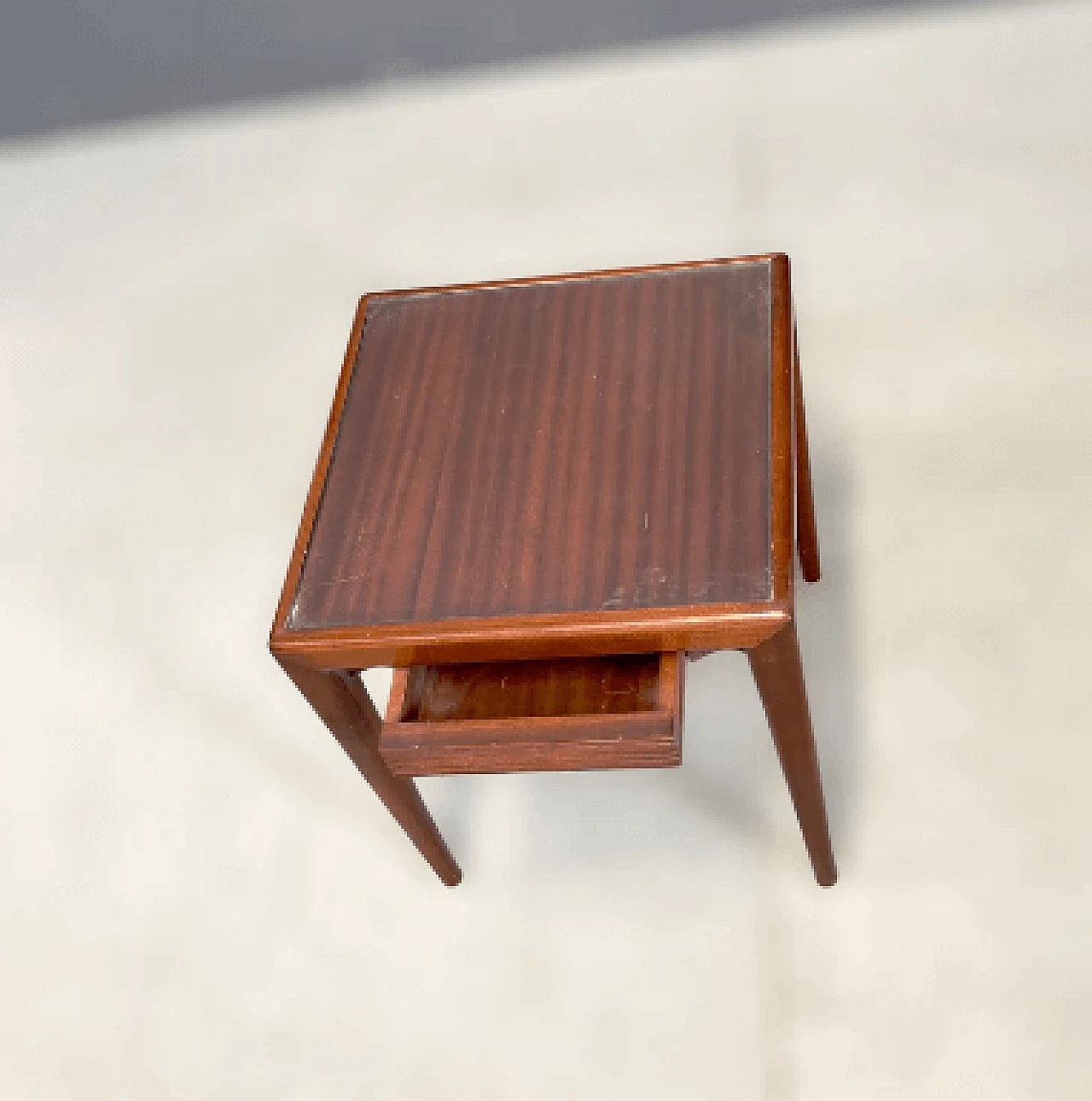 Pair of square mahogany side tables by Osvaldo Borsani, 1950s 7