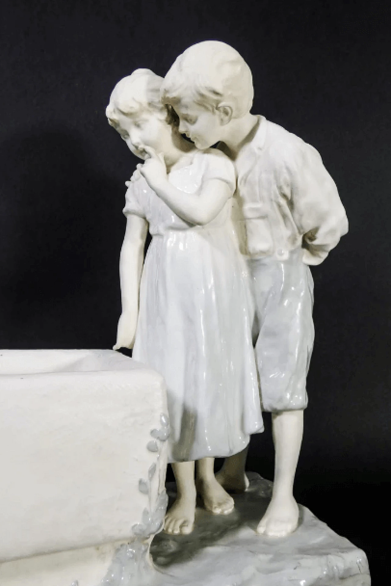 Franz Sautner, Children at the fountain, ceramic sculpture, 1920s 9