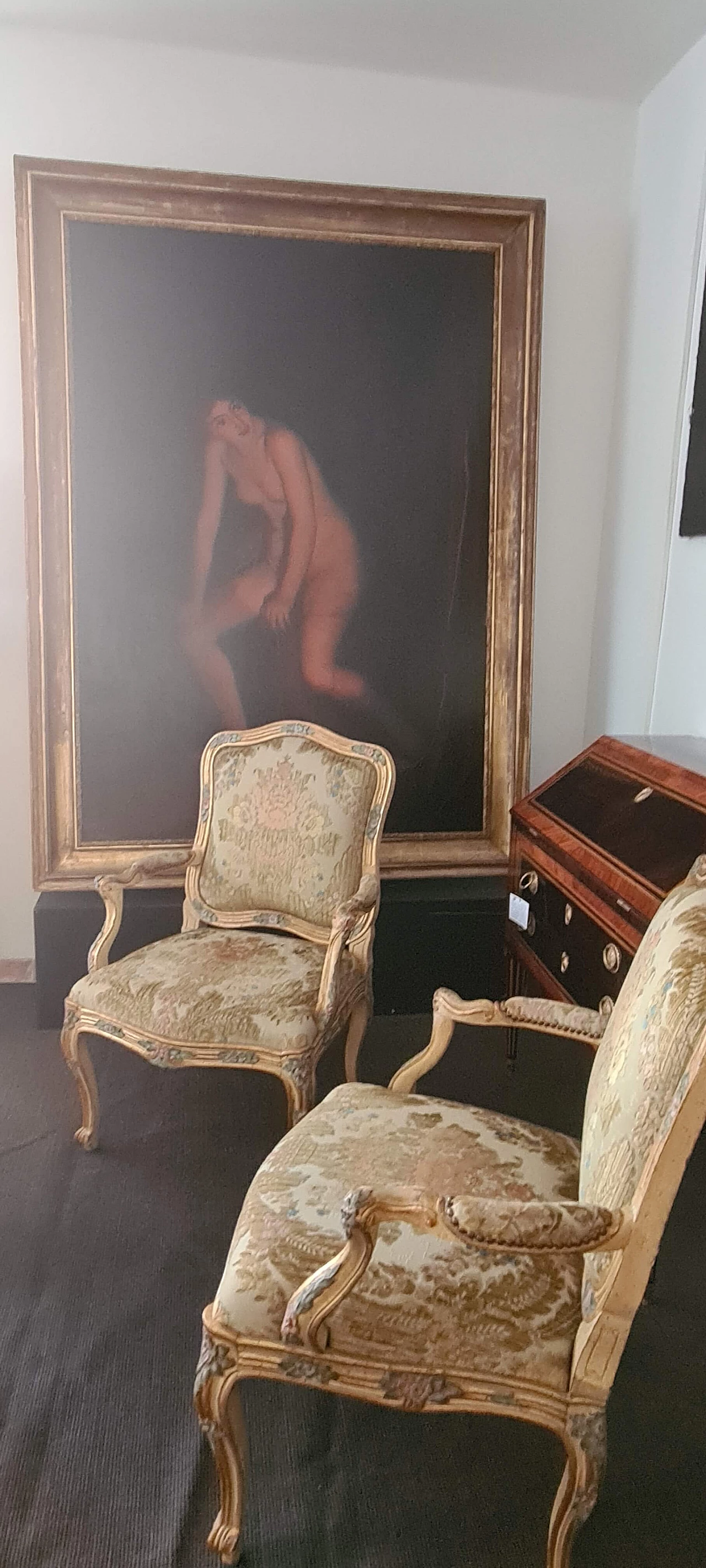 Coppia di poltrone Luigi XV in legno laccato e dorato, metà '700 14