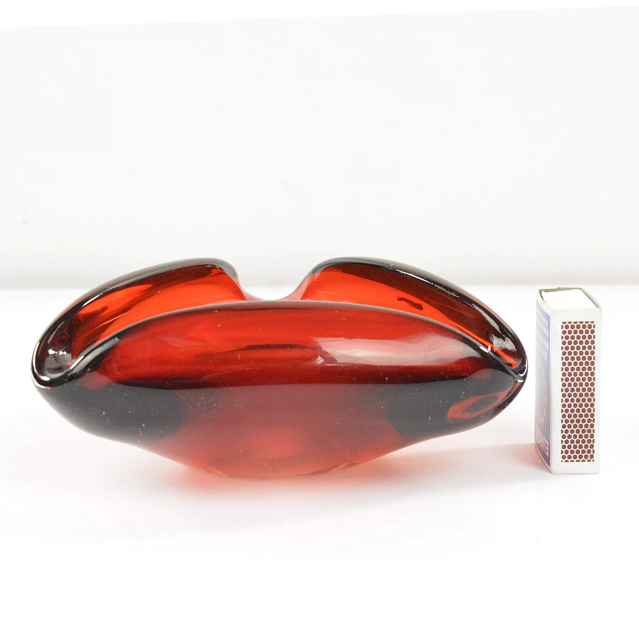 Red Murano glass ashtray by Galliano Ferro, 1960s 4