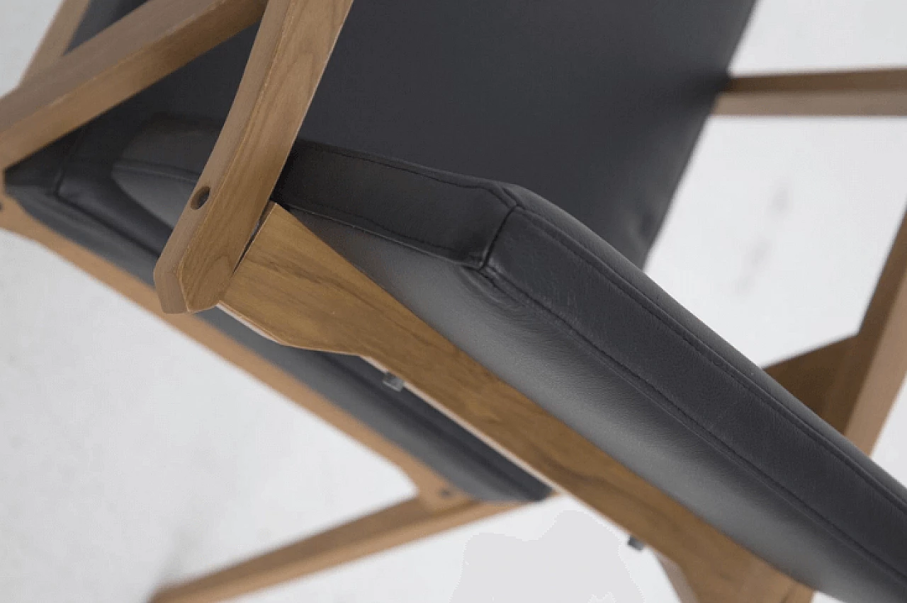 12 Sedie in legno e pelle nera attribuite a Franco Albini, anni '50 14