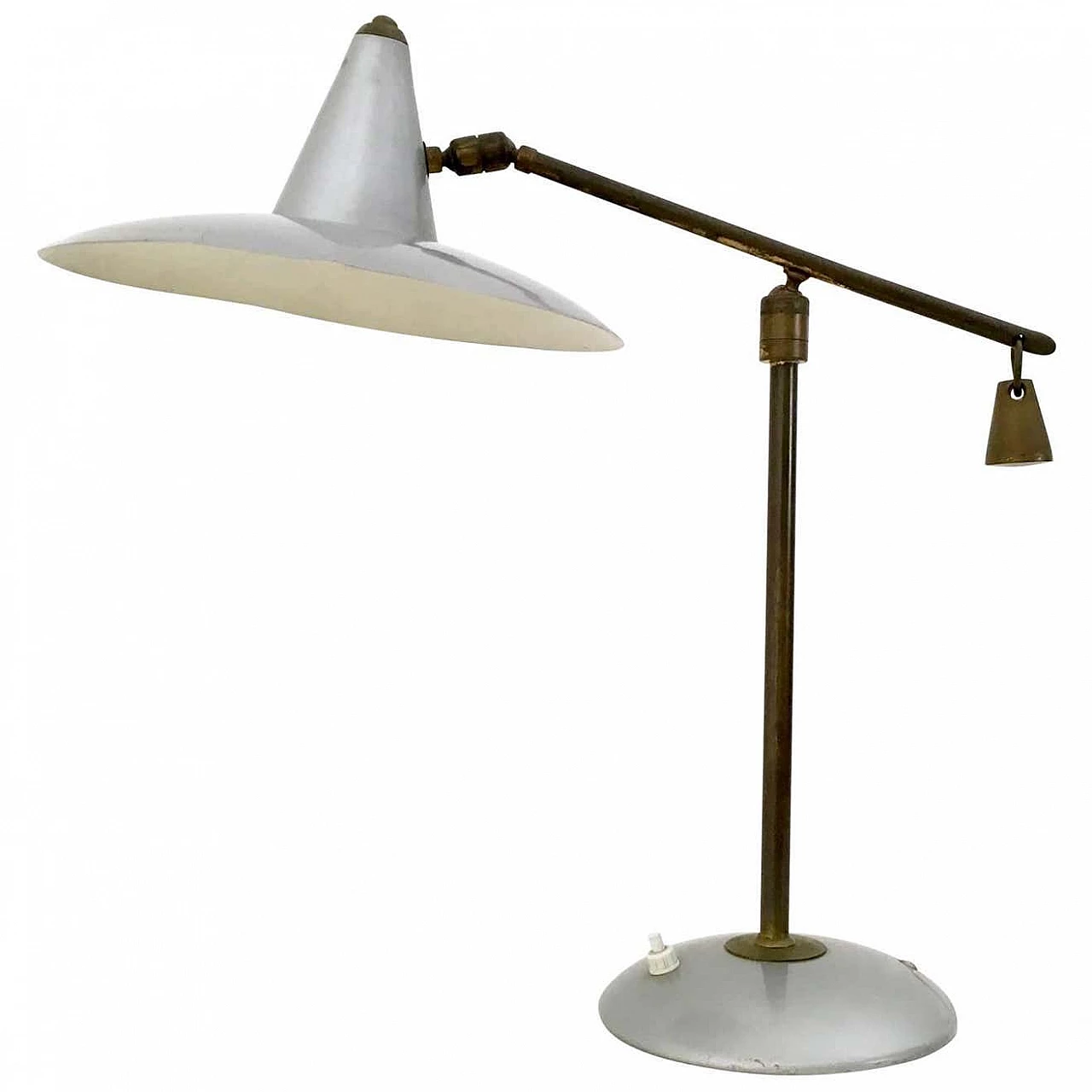 Lampada da tavolo in ottone e metallo verniciato, anni '50 1