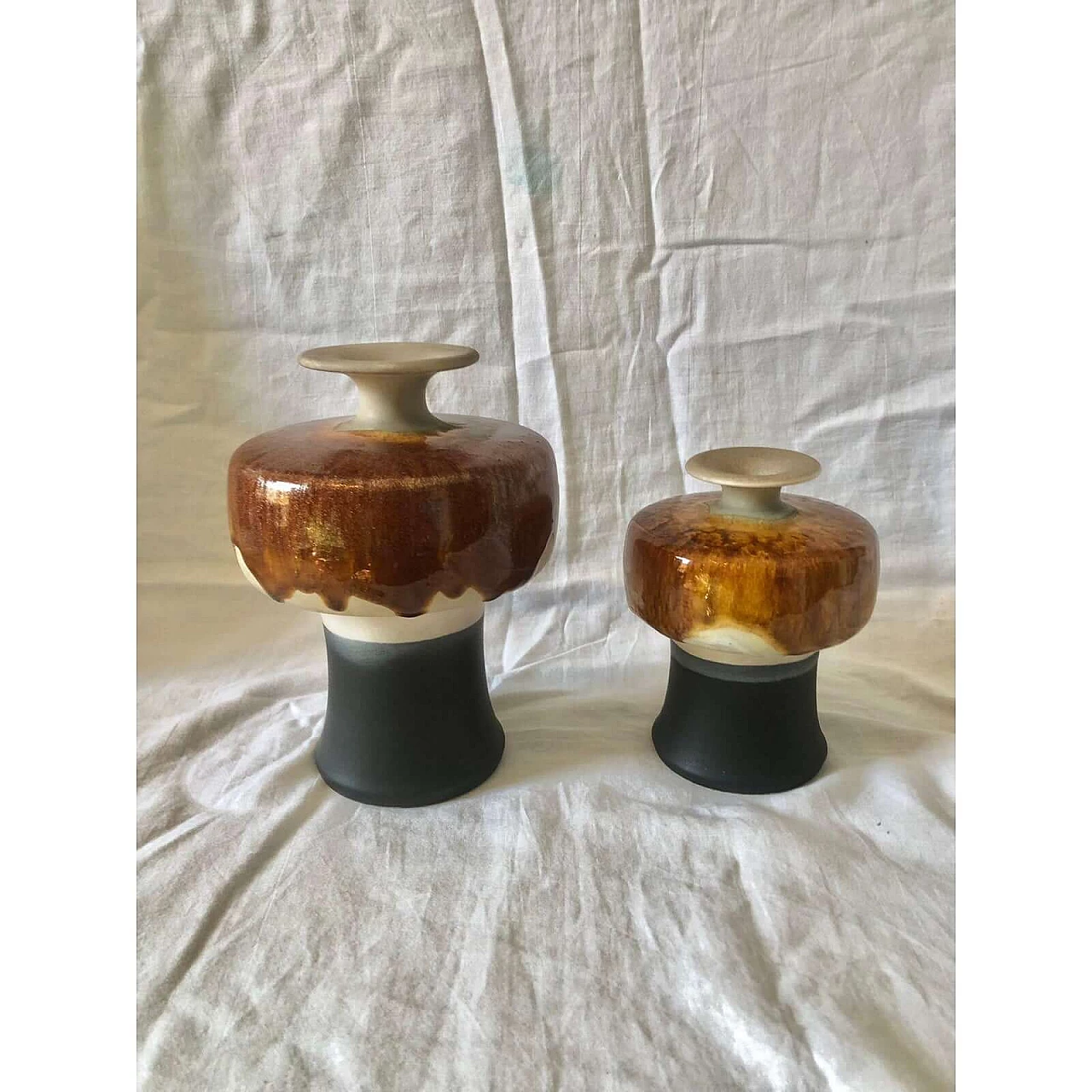 Coppia di vasi in ceramica marrone e nera di Hutschenreuther, anni '70 4