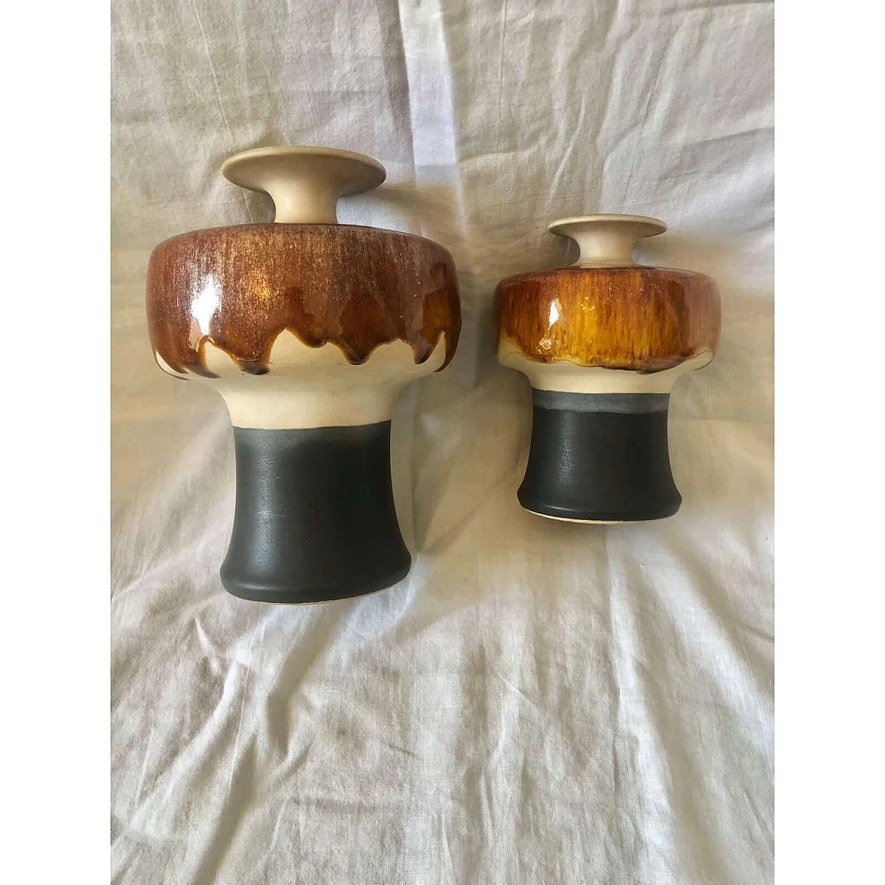 Coppia di vasi in ceramica marrone e nera di Hutschenreuther, anni '70 7