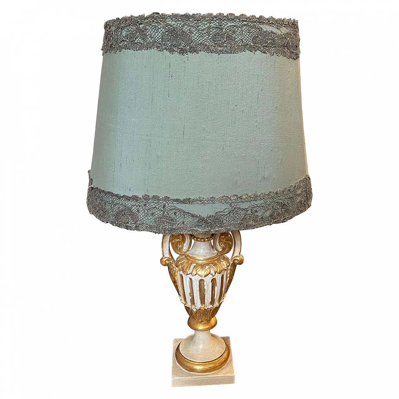 Lamp mounted on Sicilian palm stand, late 19th century 1