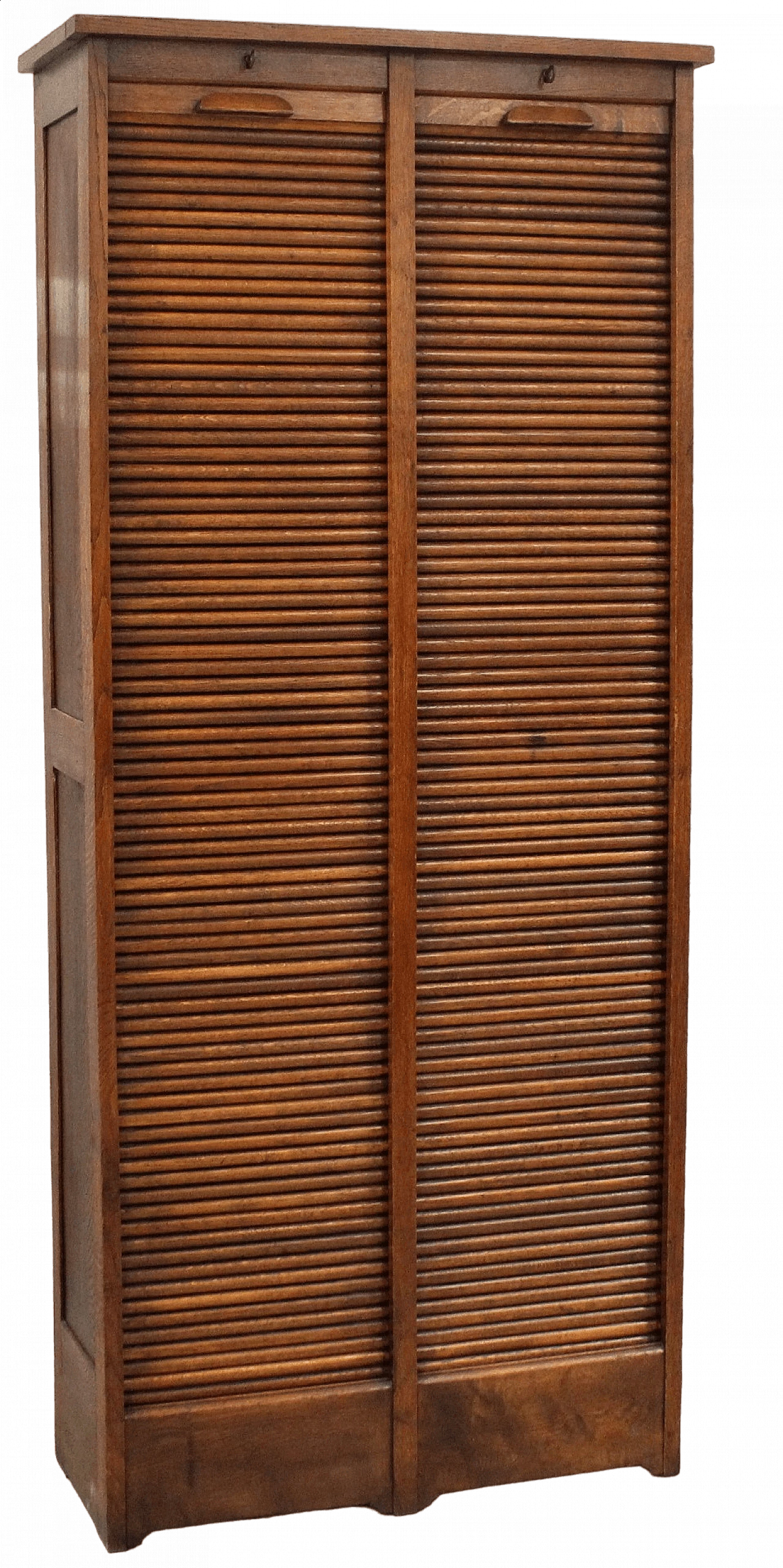 Two-door oak filing cabinet, early 20th century 7