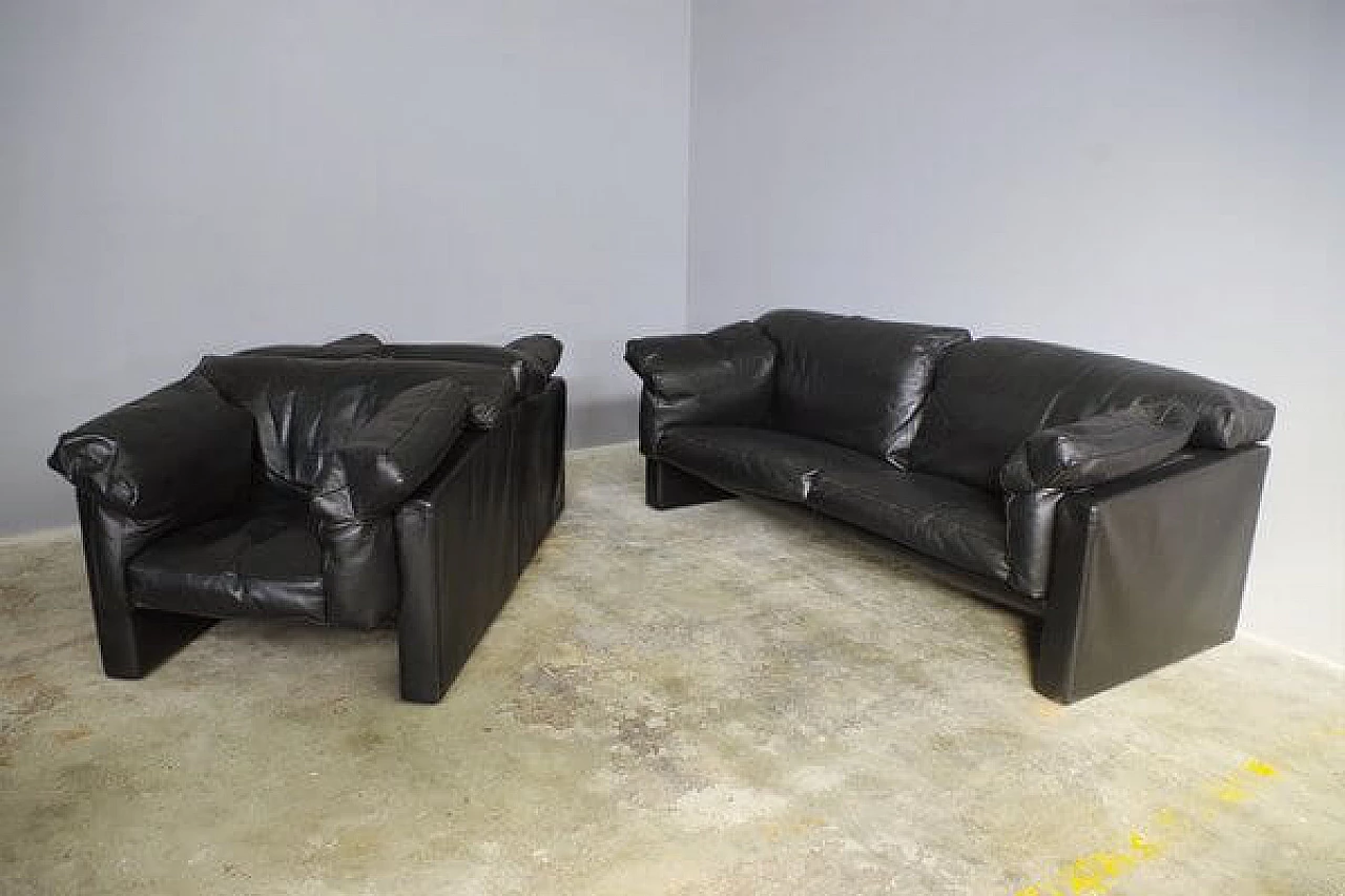 Coppia di poltrone e divano in pelle nera di Moroso, anni '80 14