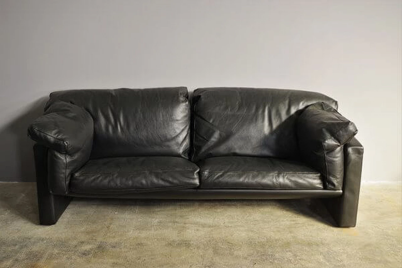 Coppia di poltrone e divano in pelle nera di Moroso, anni '80 19