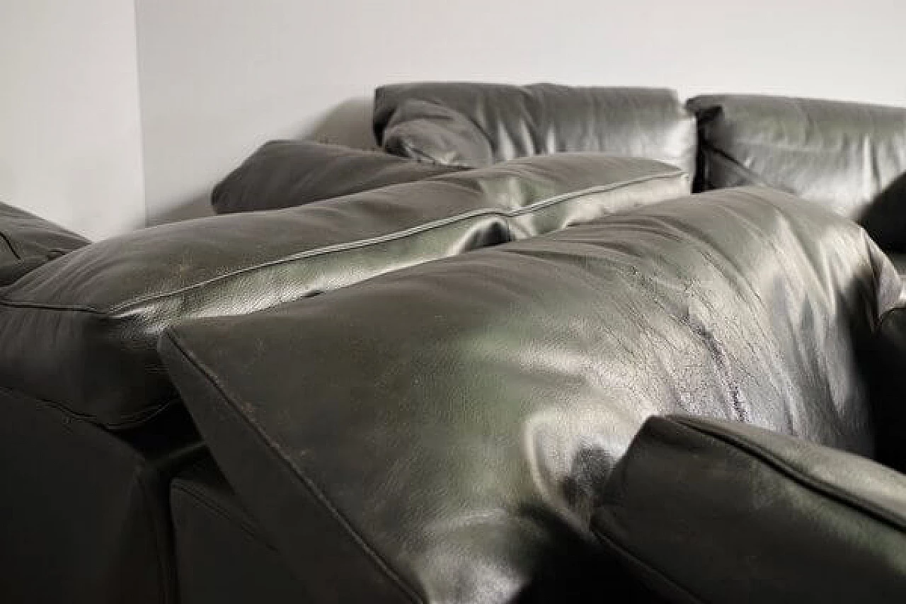 Coppia di poltrone e divano in pelle nera di Moroso, anni '80 29