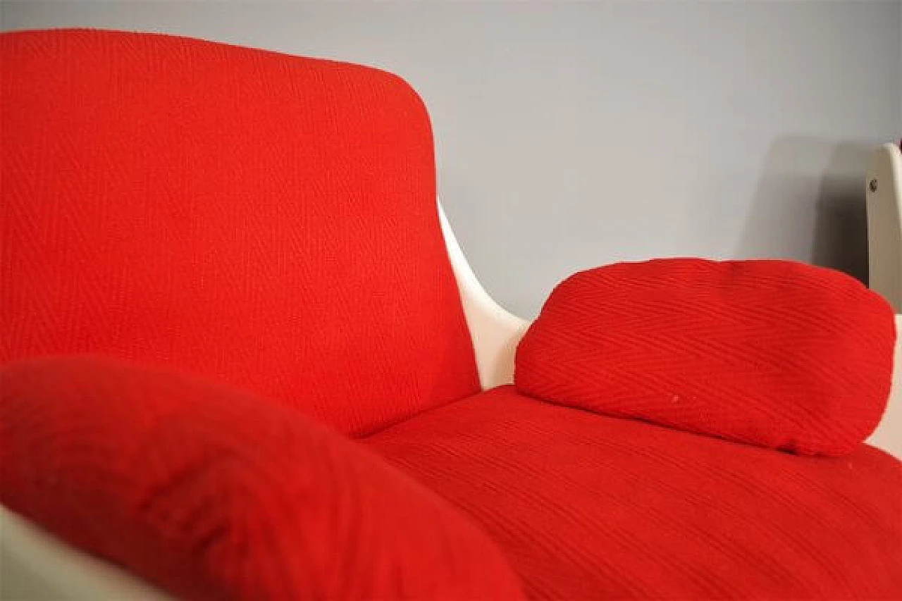 Pair of red and white armchairs, 1970s 31