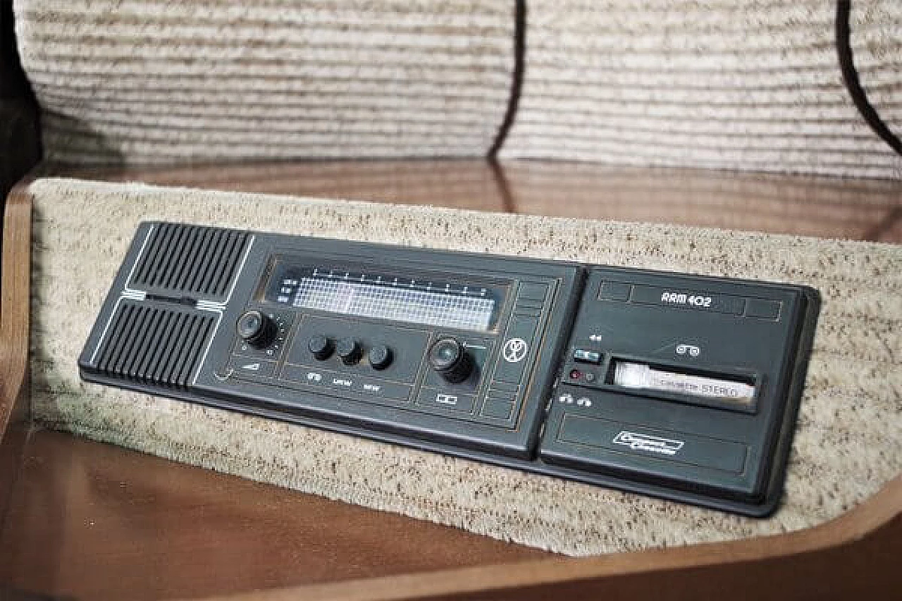 Divano modulare angolare con radio, anni '70 5