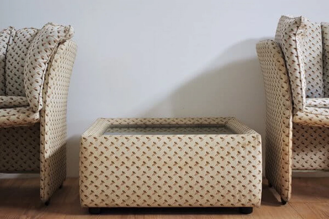 3 Armchairs and side table in the style of Mario Bellini for B&B, 1970s 7