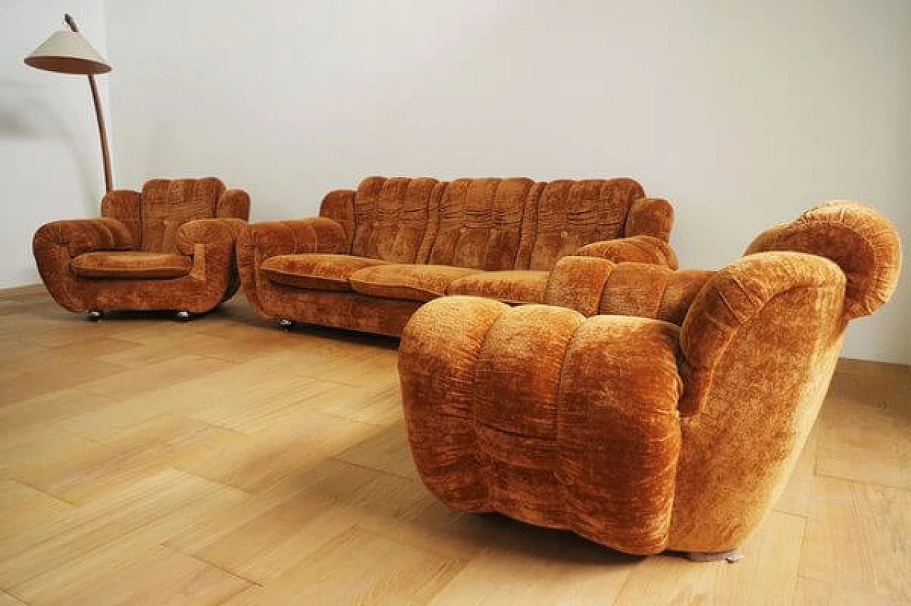 Pair of velvet armchairs and sofa, 1970s 2