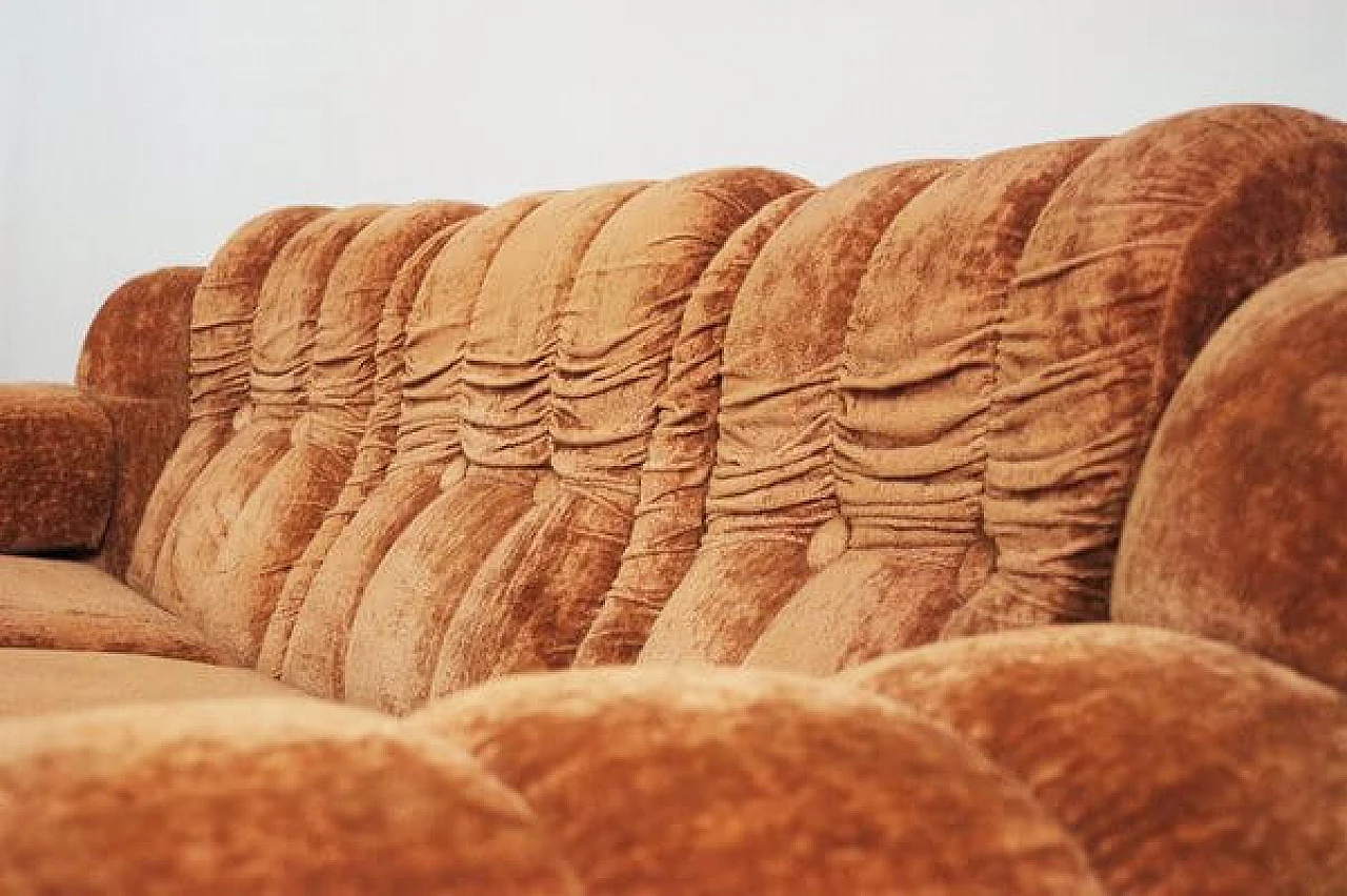 Pair of velvet armchairs and sofa, 1970s 8