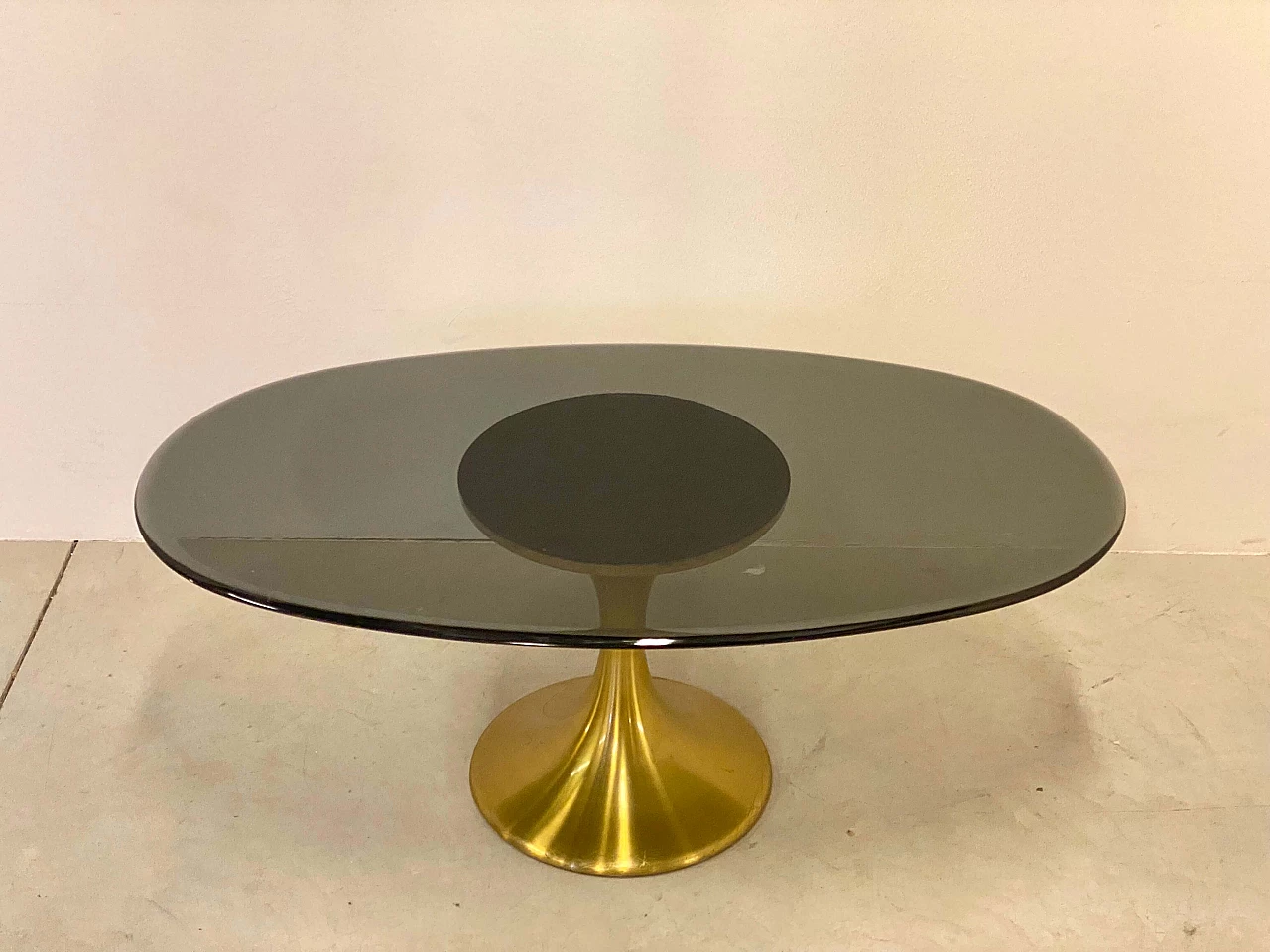 Brass coffee table with oval glass top, 1970s 4