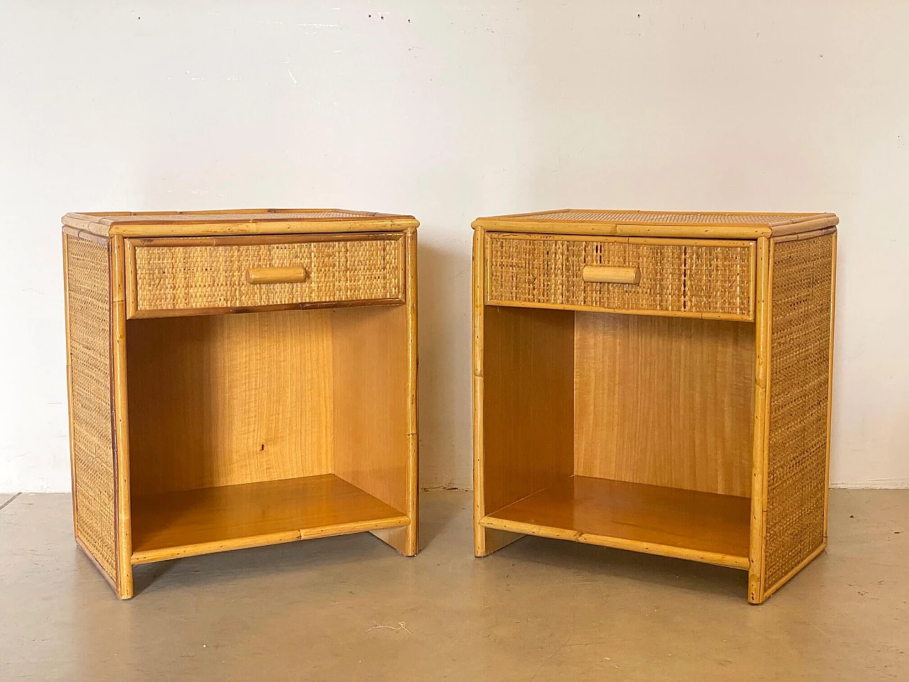 Pair of bedside tables in wicker and bamboo, 1970s 5