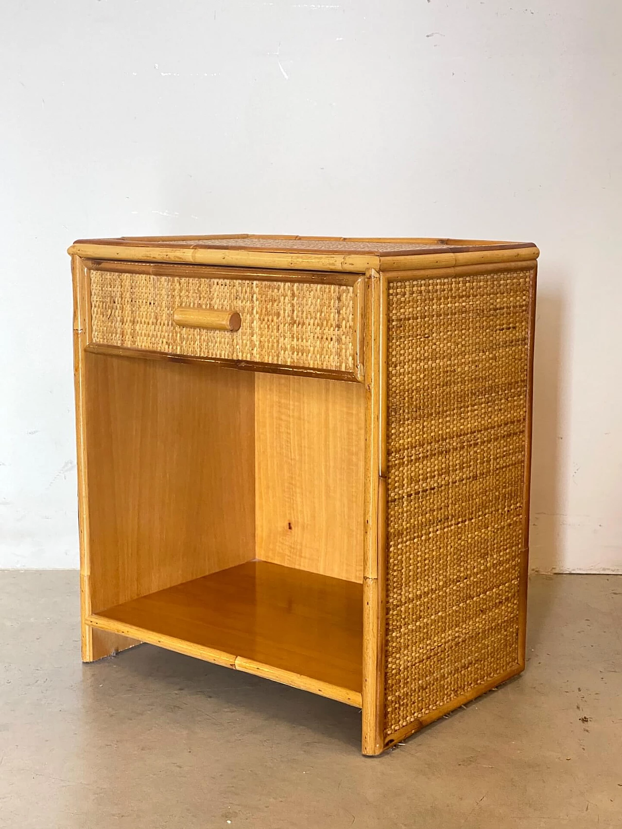 Pair of bedside tables in wicker and bamboo, 1970s 6
