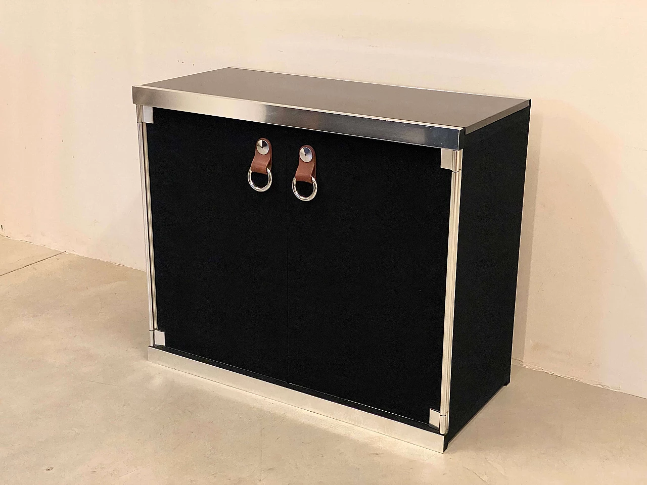 Black felt and steel sideboard by Guido Faleschini for Hermès, 1970s 8