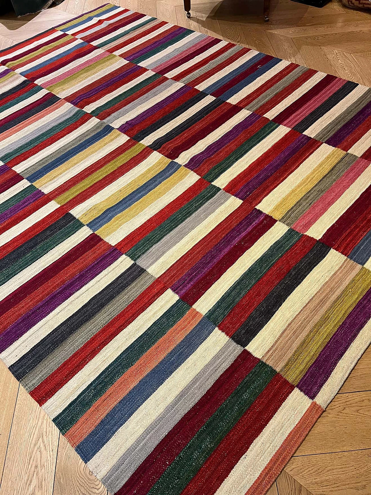 Tappeto Kilim Kaudani geometrico multicolore, 2021 11