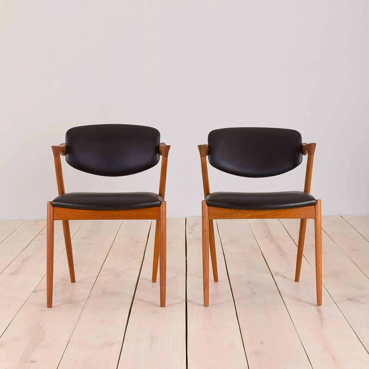 Pair of 42 teak and black leather chairs by Kai Kristiansen for Schou Andersen, 1960s 2