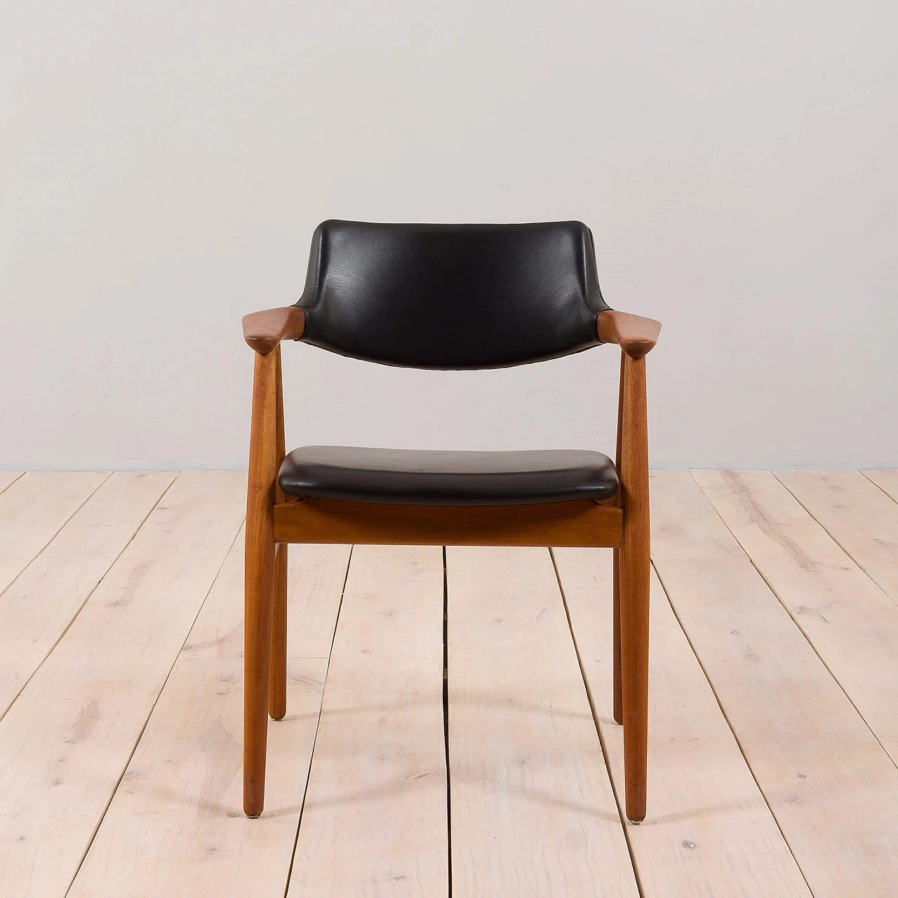 Solid teak and leather armchair by Erik Kierkegaard for Høng Stolefabrik, 1960s 1