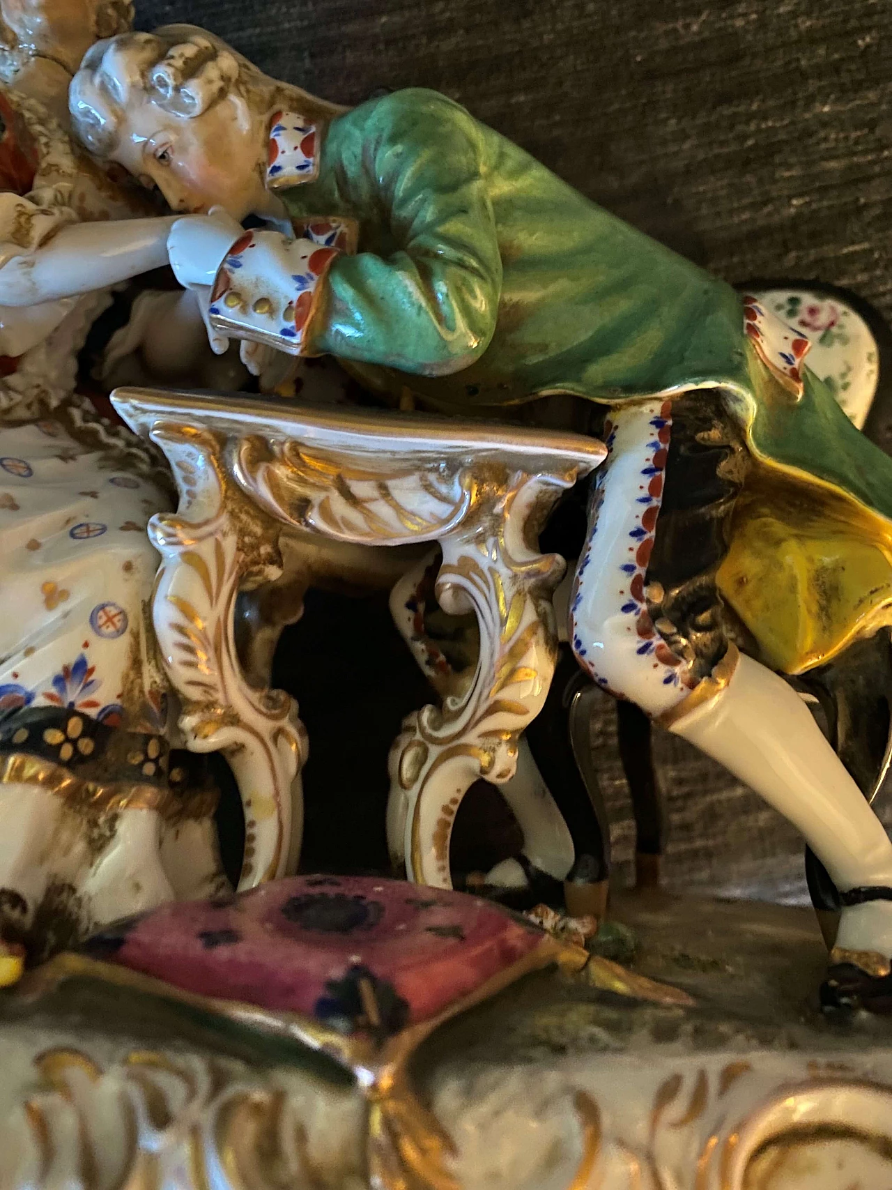 Polychrome porcelain sculpture of a gallant scene, late 19th century 23