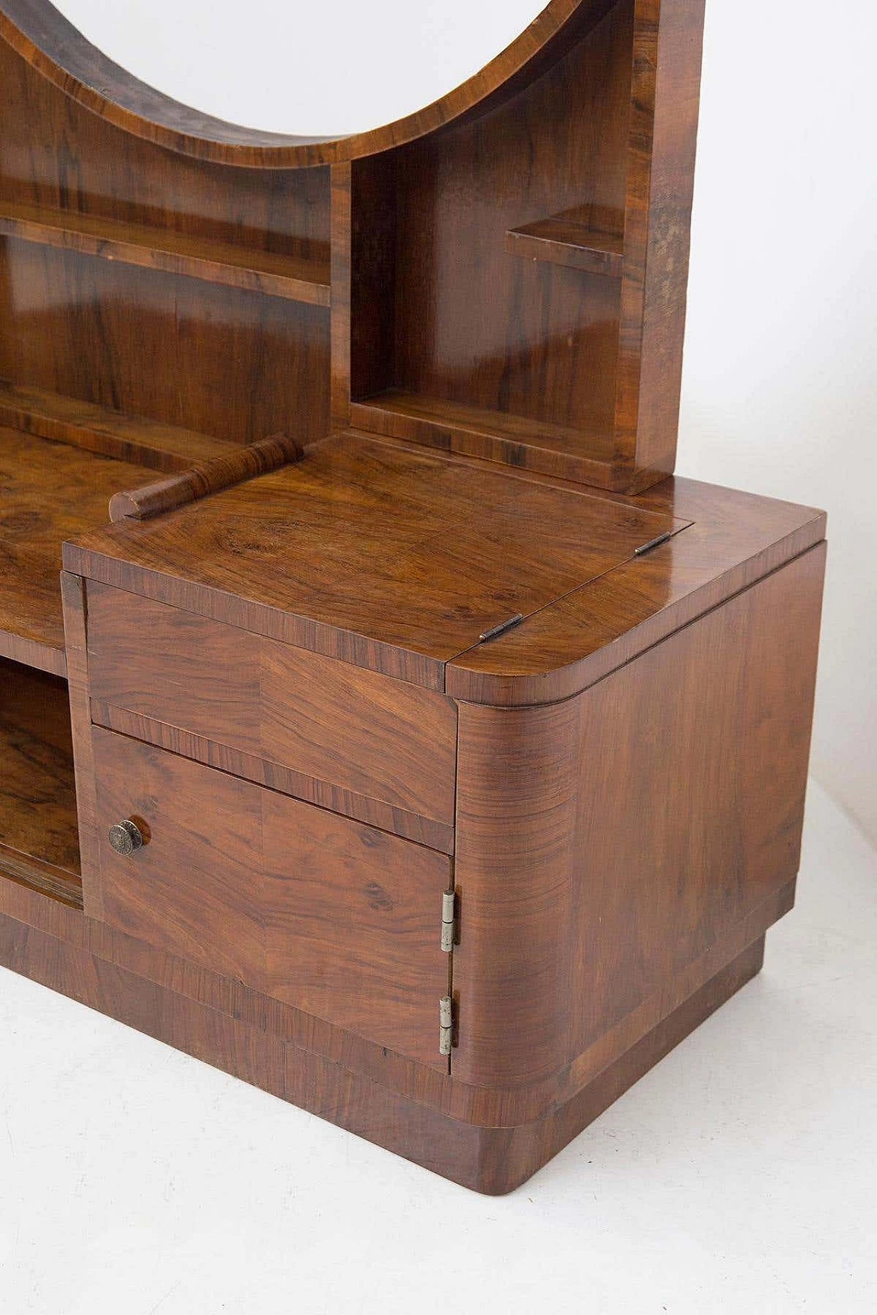 Walnut-root sideboard attributed to Osvaldo Borsani, 1930s 7