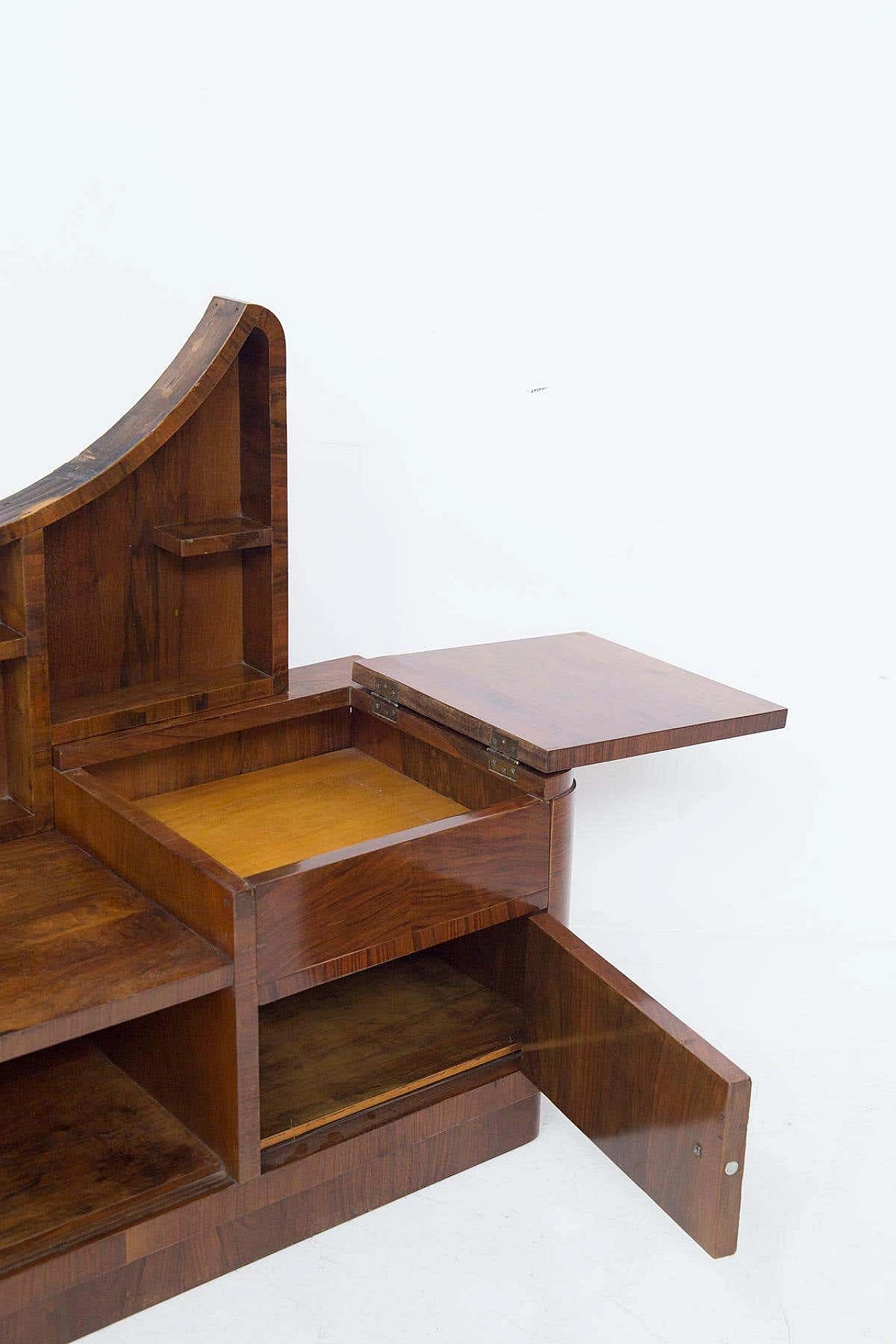 Walnut-root sideboard attributed to Osvaldo Borsani, 1930s 9